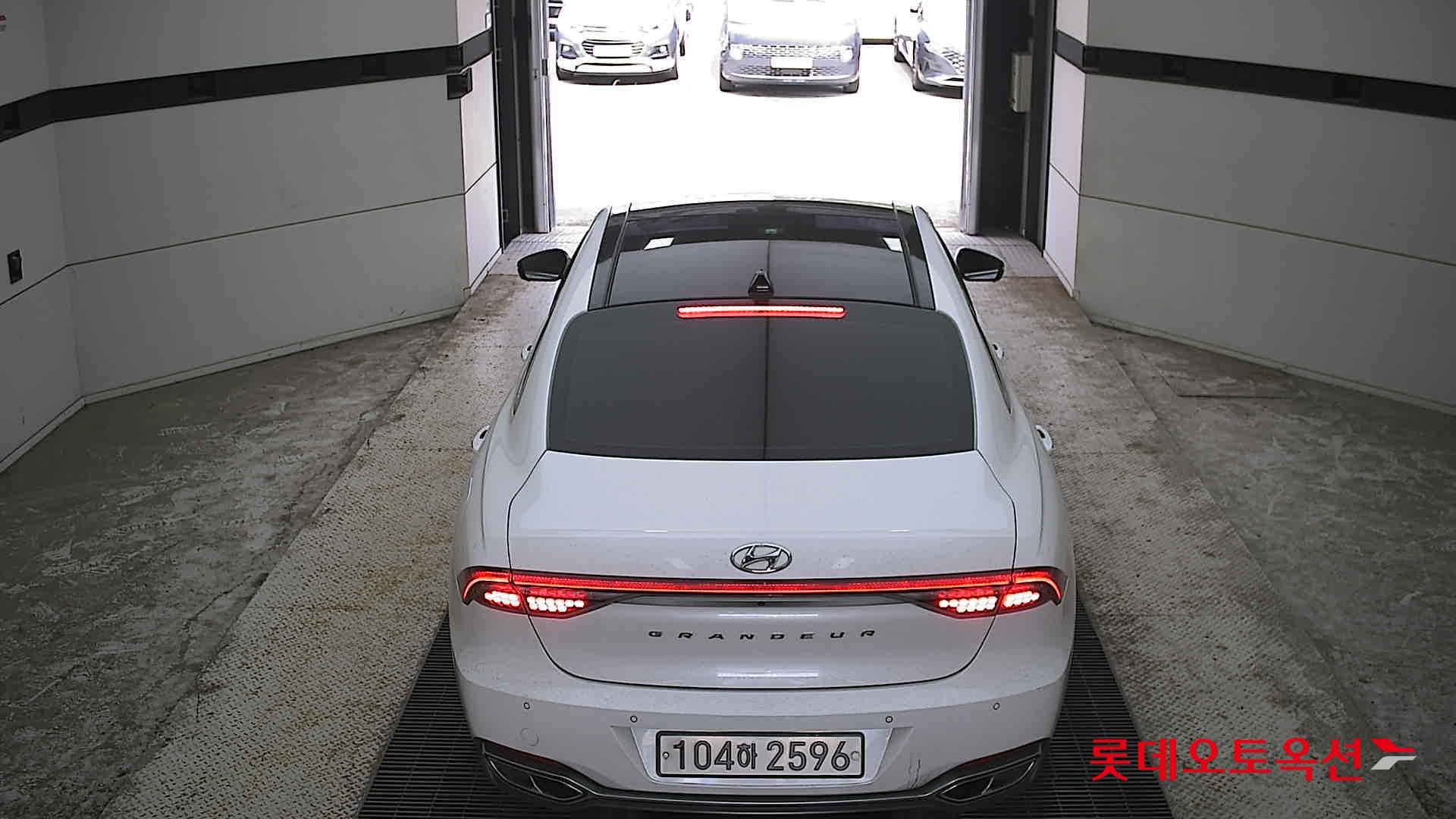 2020 - hyundai grandeur