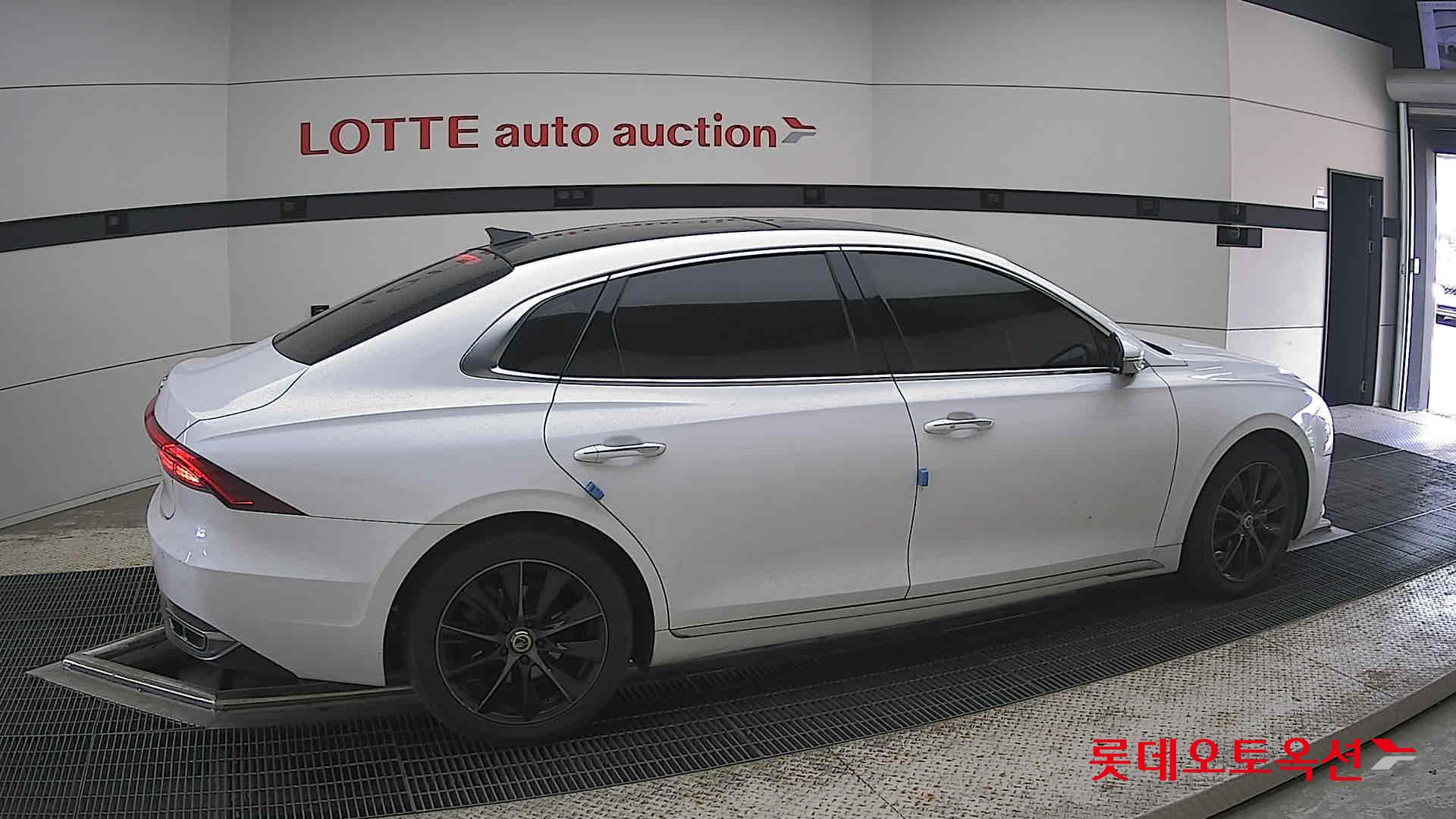2020 - hyundai grandeur