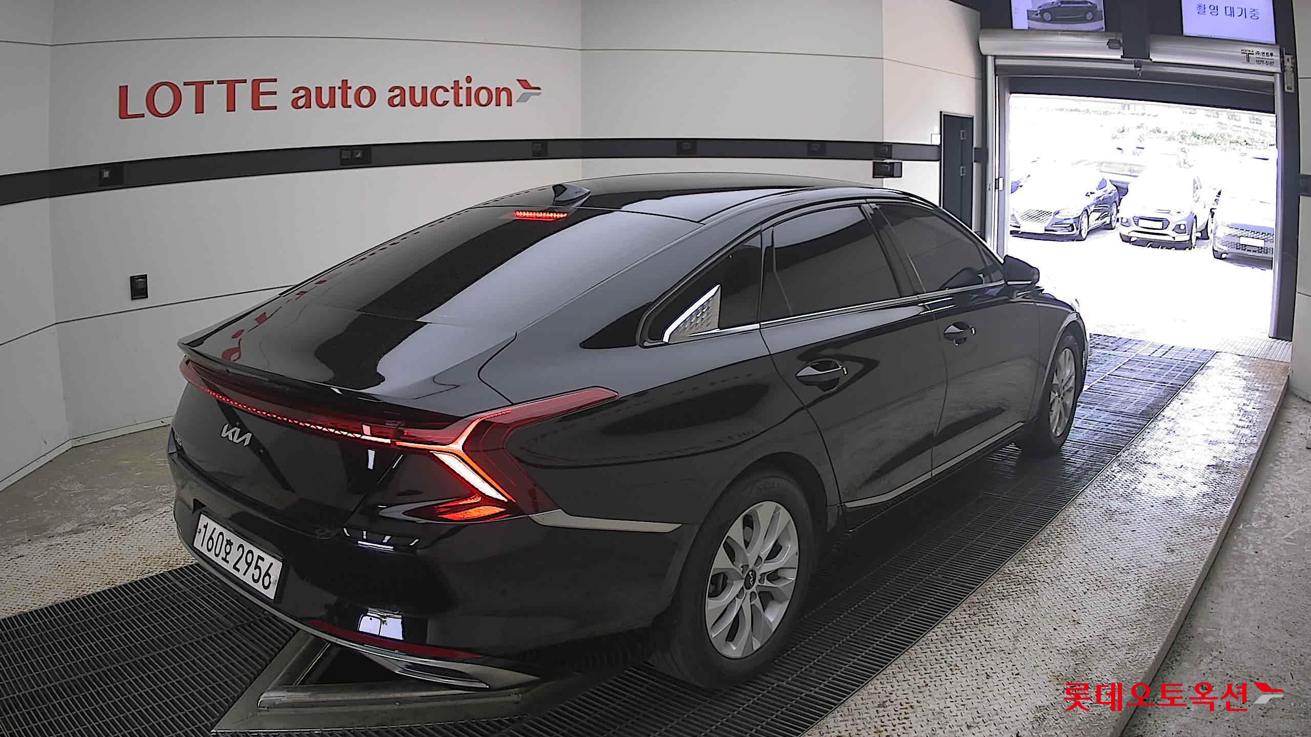 2022 - kia k8