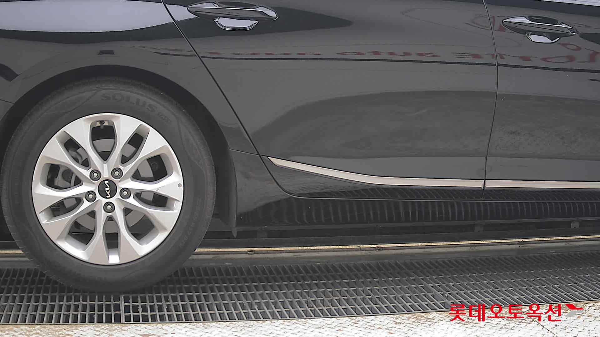 2022 - kia k8