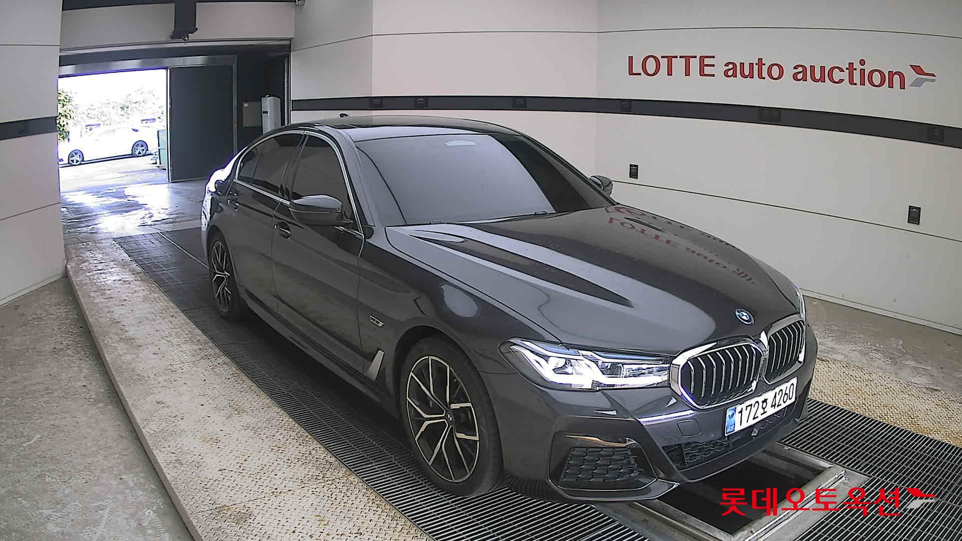 2022 - bmw 530e