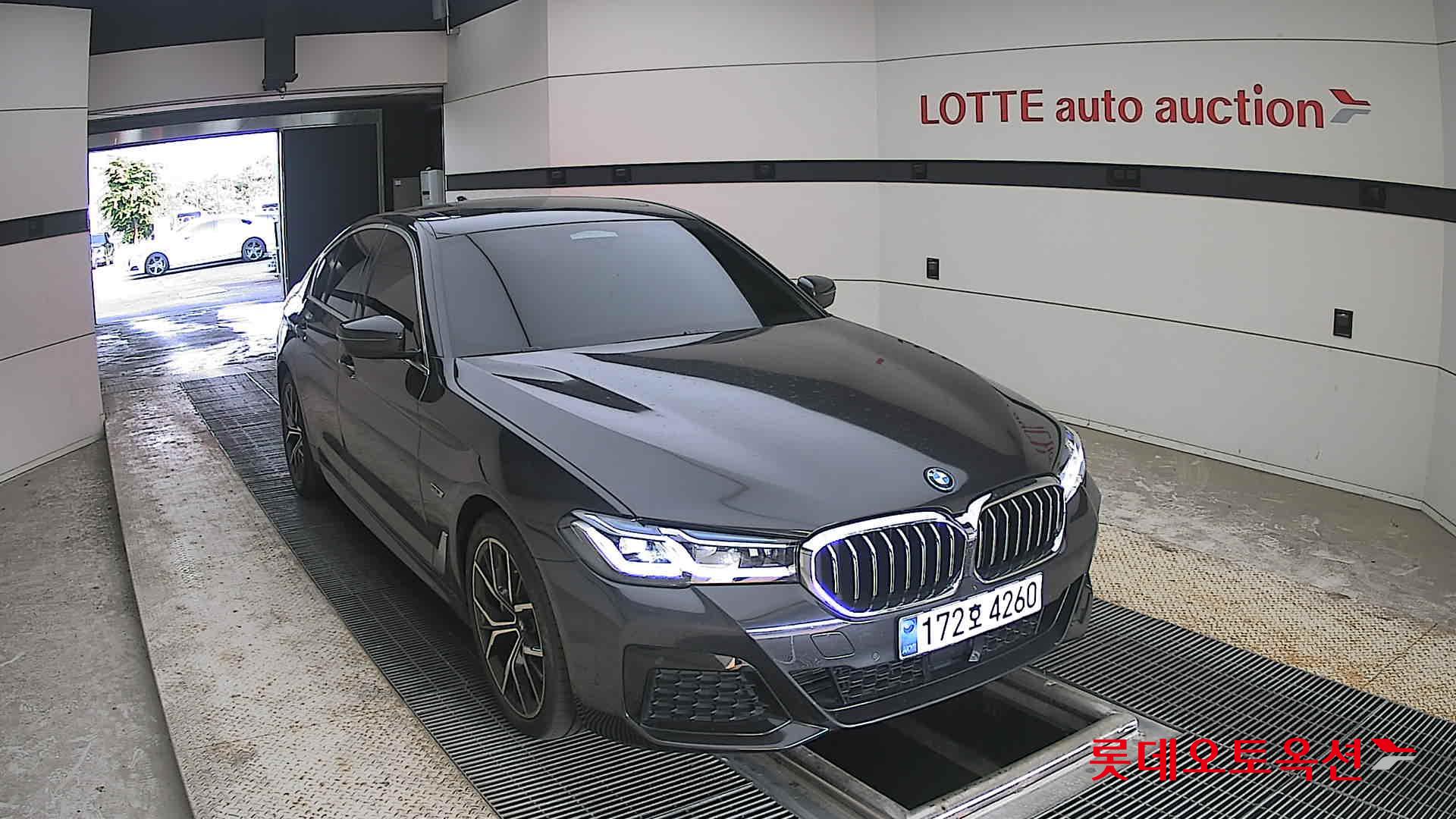 2022 - bmw 530e
