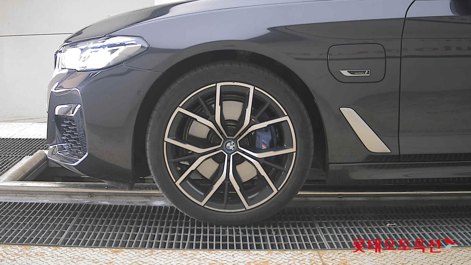 2022 - bmw 530e
