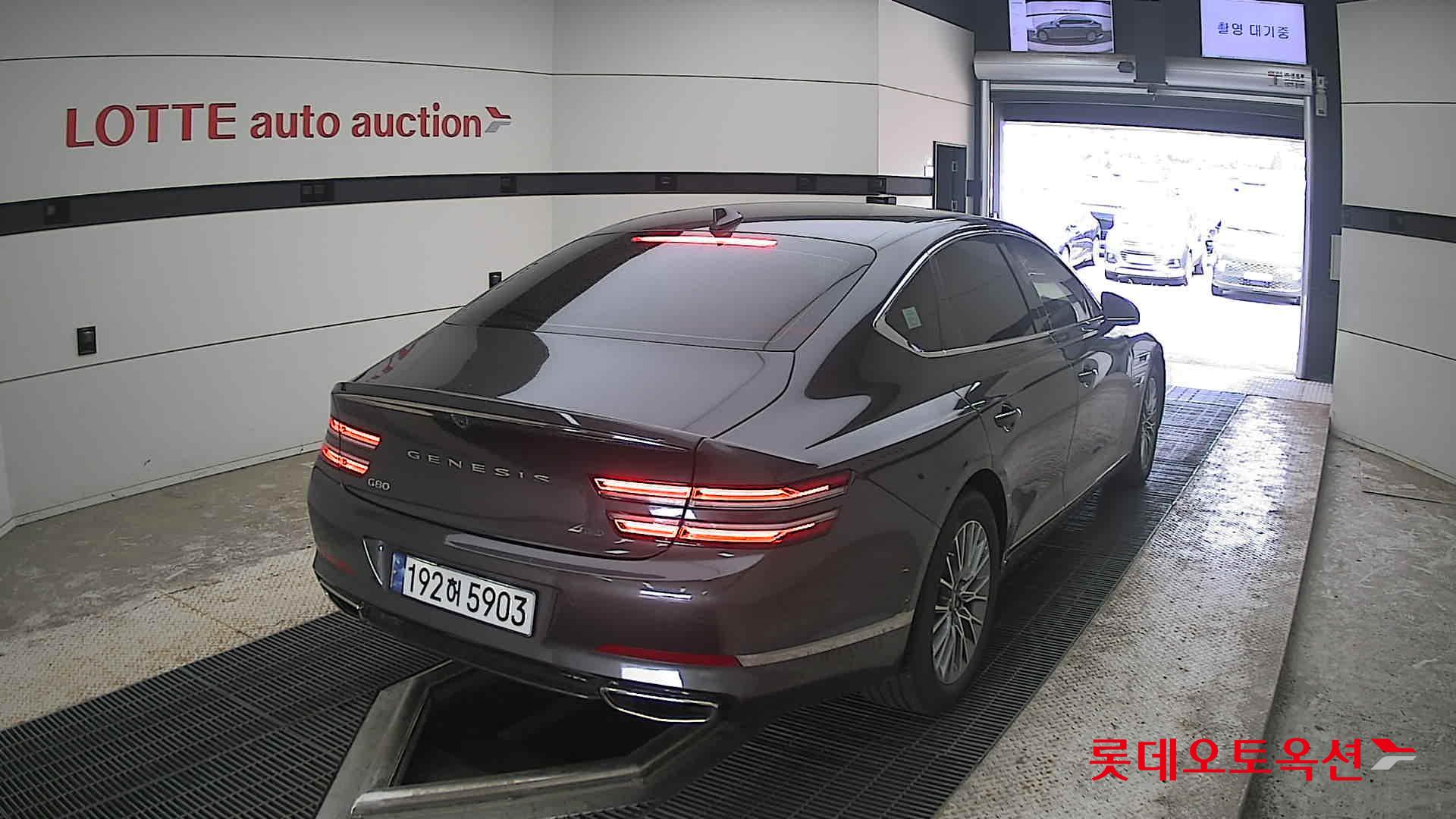 2023 - genesis g80