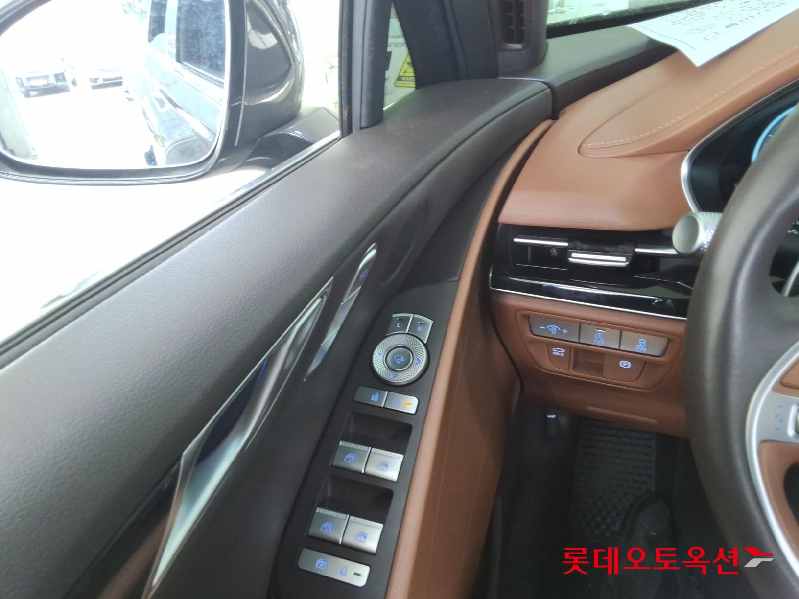 2023 - genesis g80