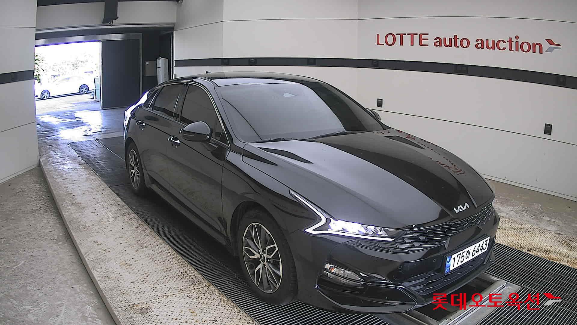 2023 - kia k5