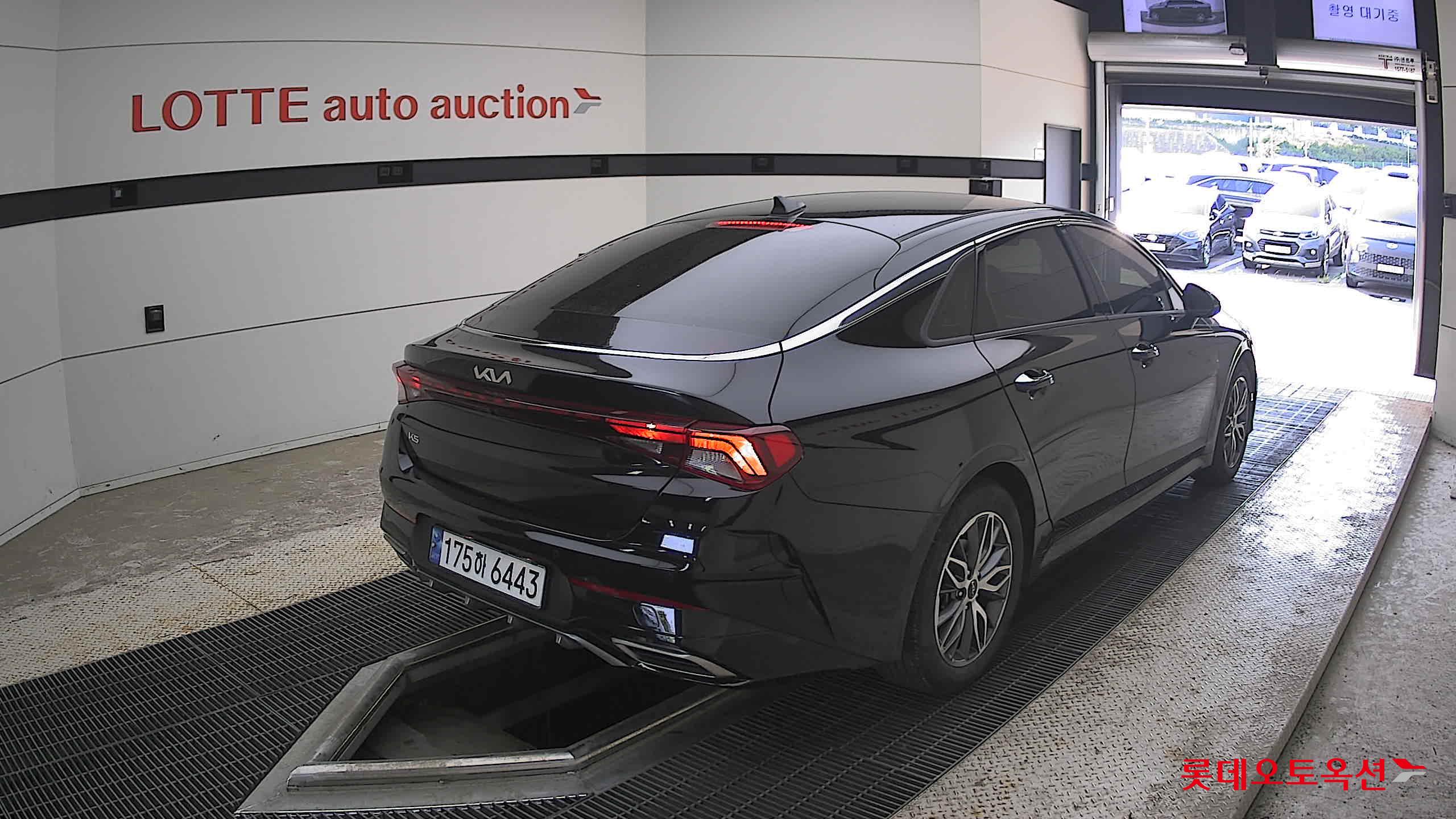 2023 - kia k5