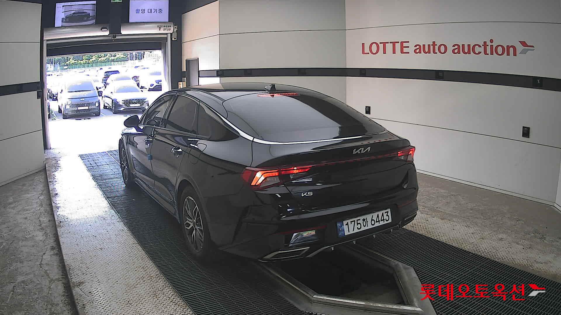 2023 - kia k5
