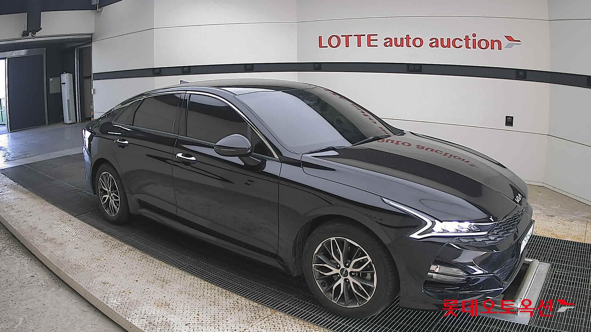 2023 - kia k5