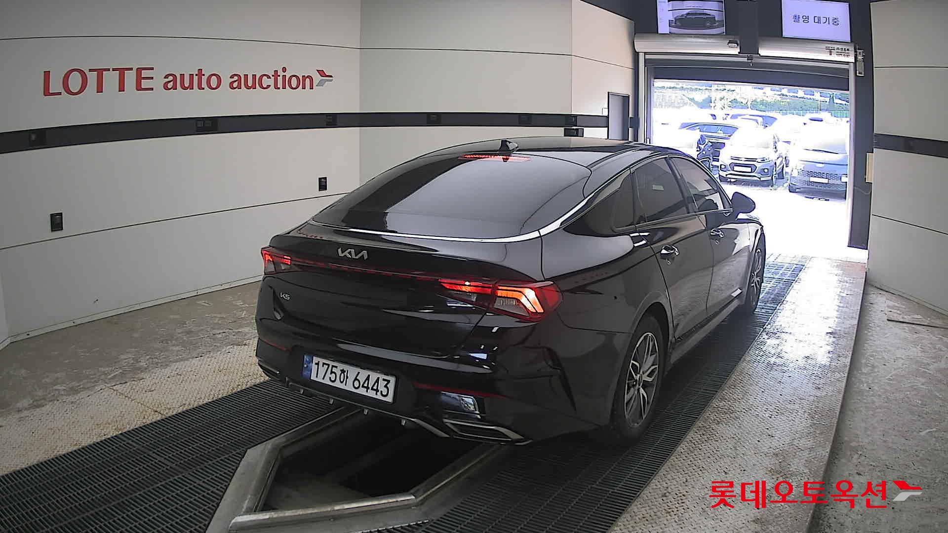 2023 - kia k5