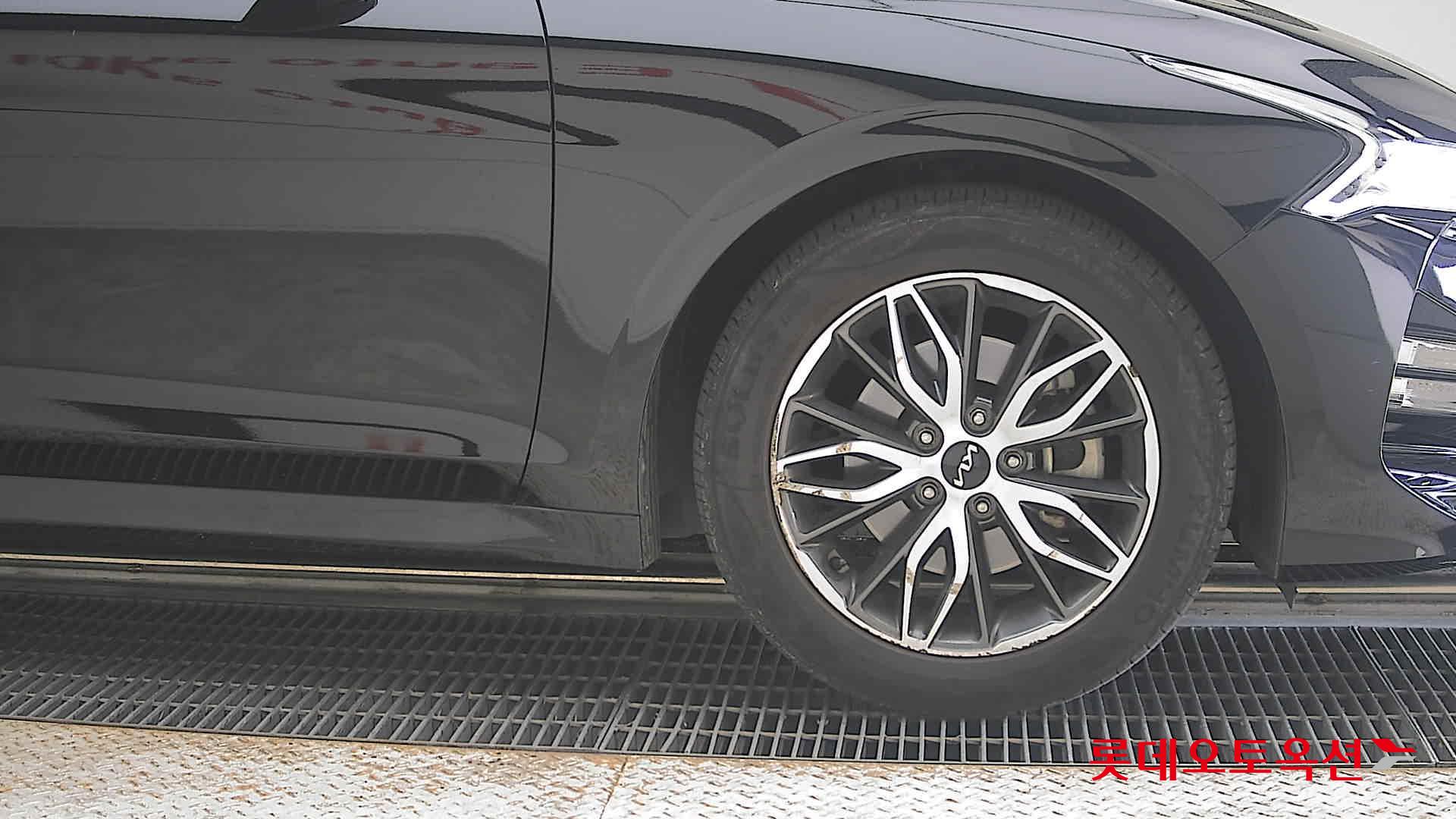 2023 - kia k5