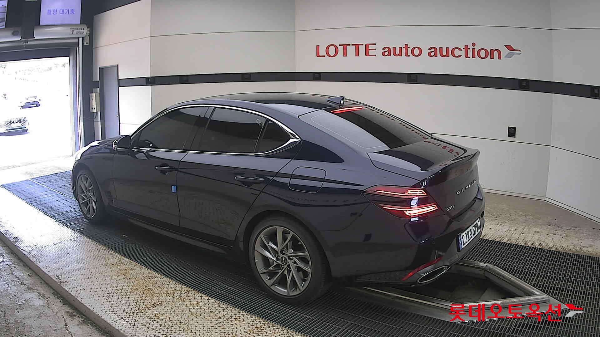 2024 - genesis g70