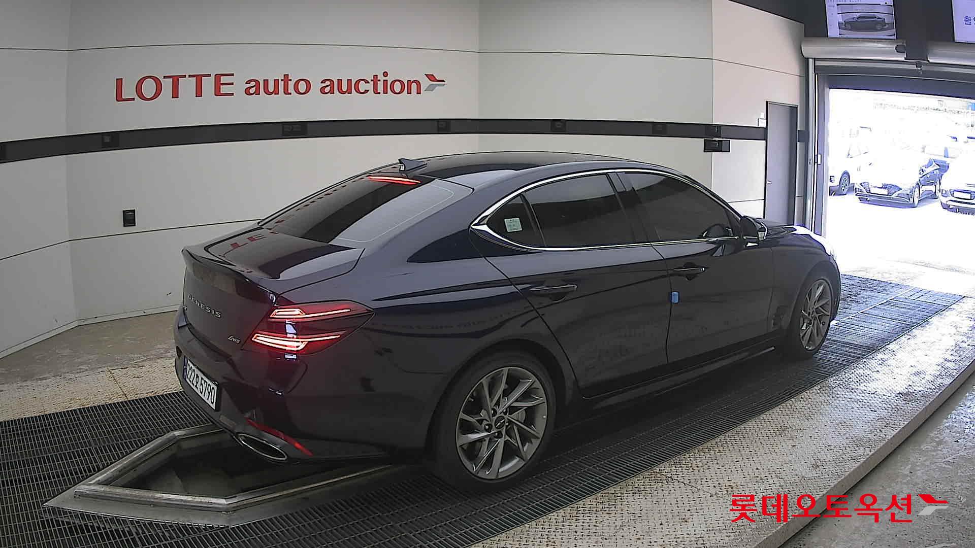 2024 - genesis g70