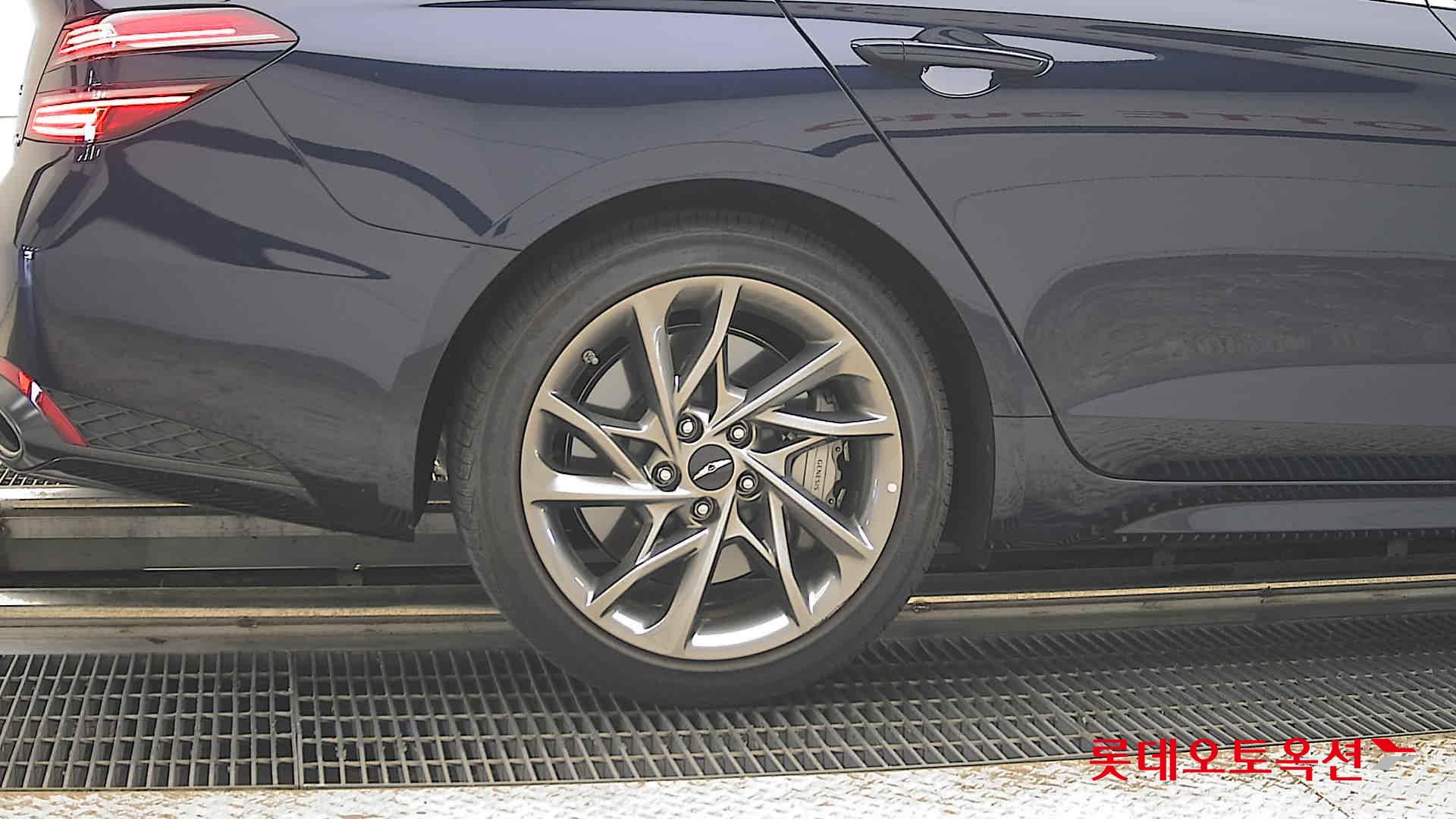 2024 - genesis g70