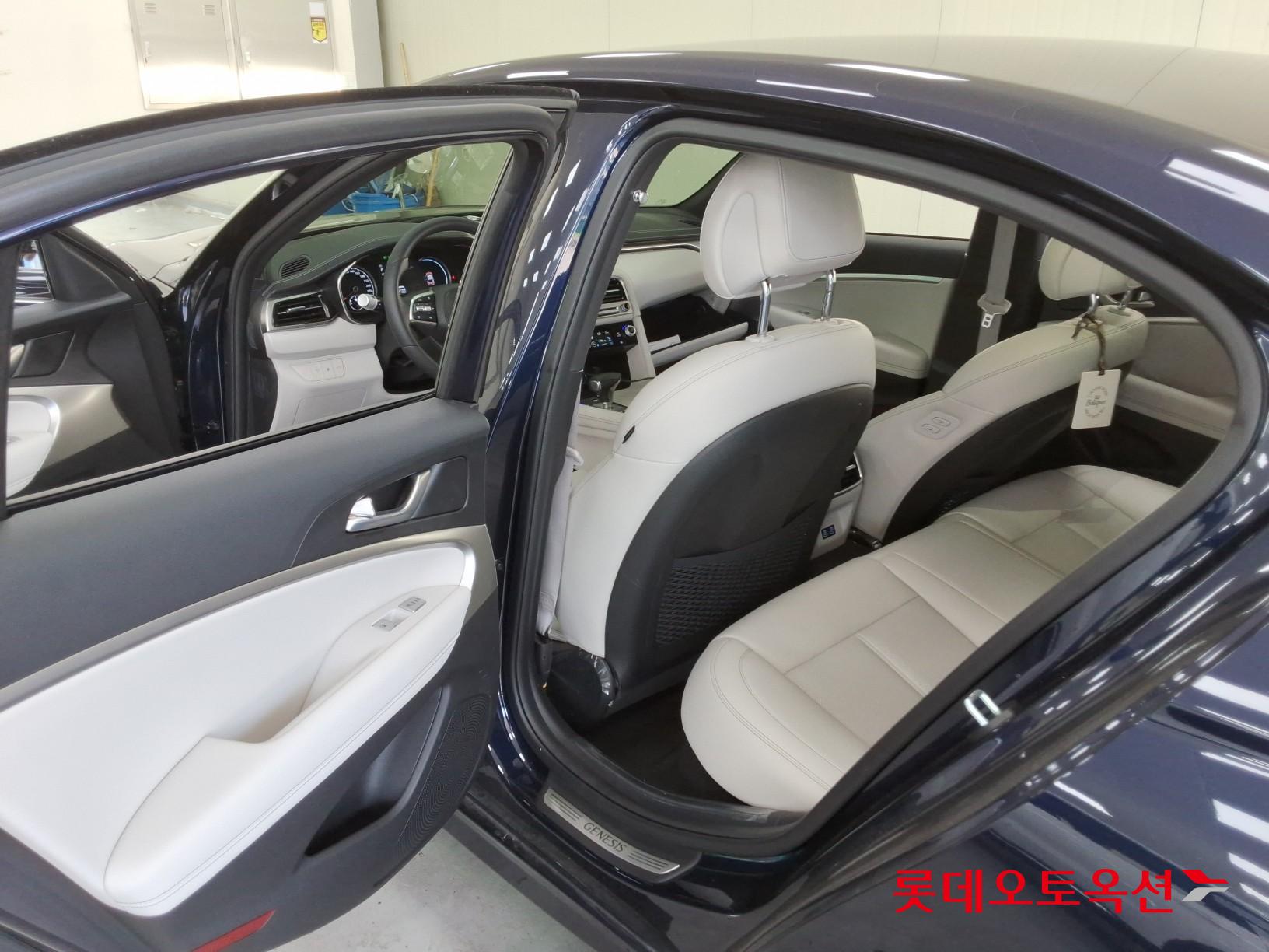 2024 - genesis g70