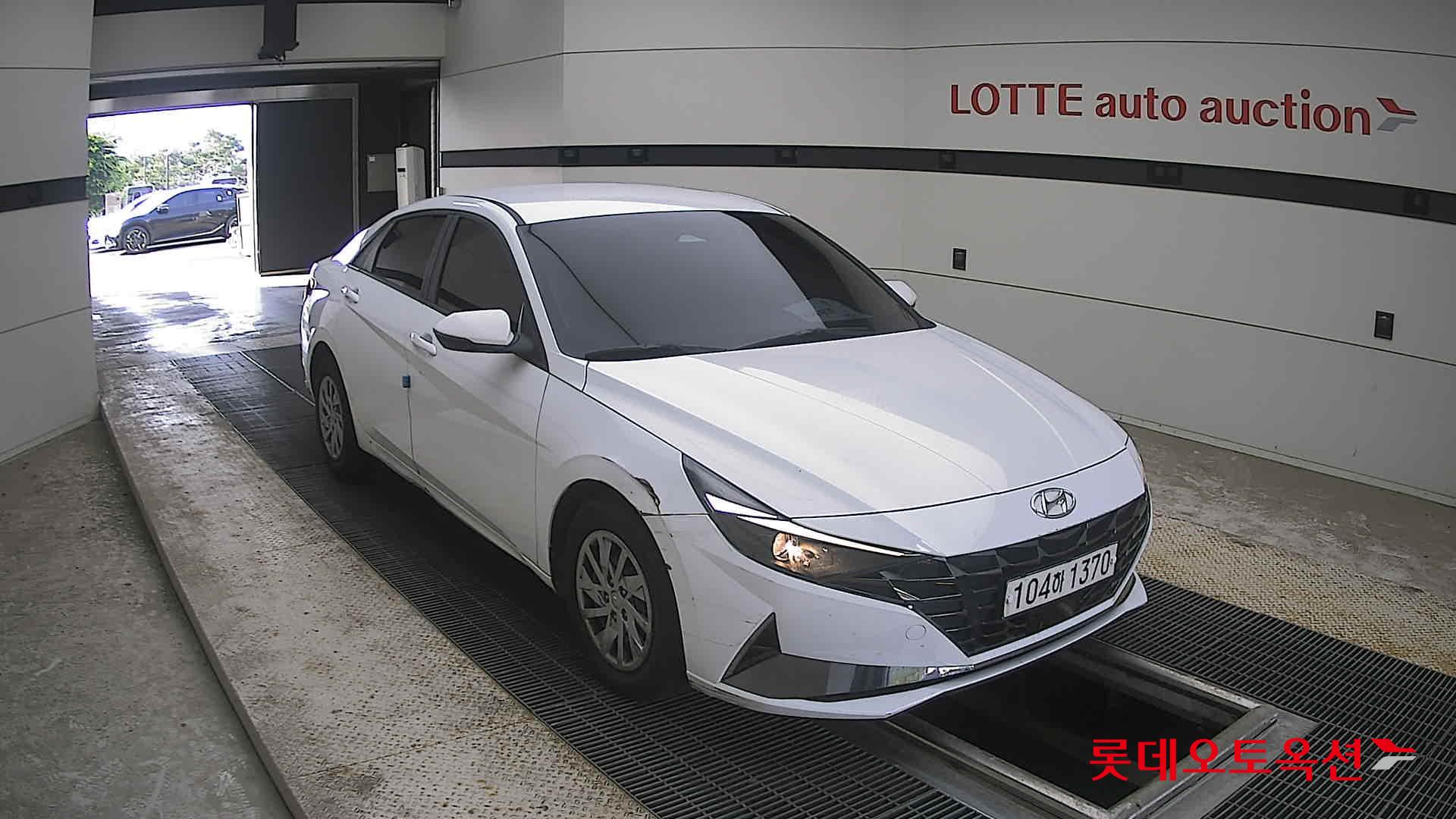 2021 - hyundai avante