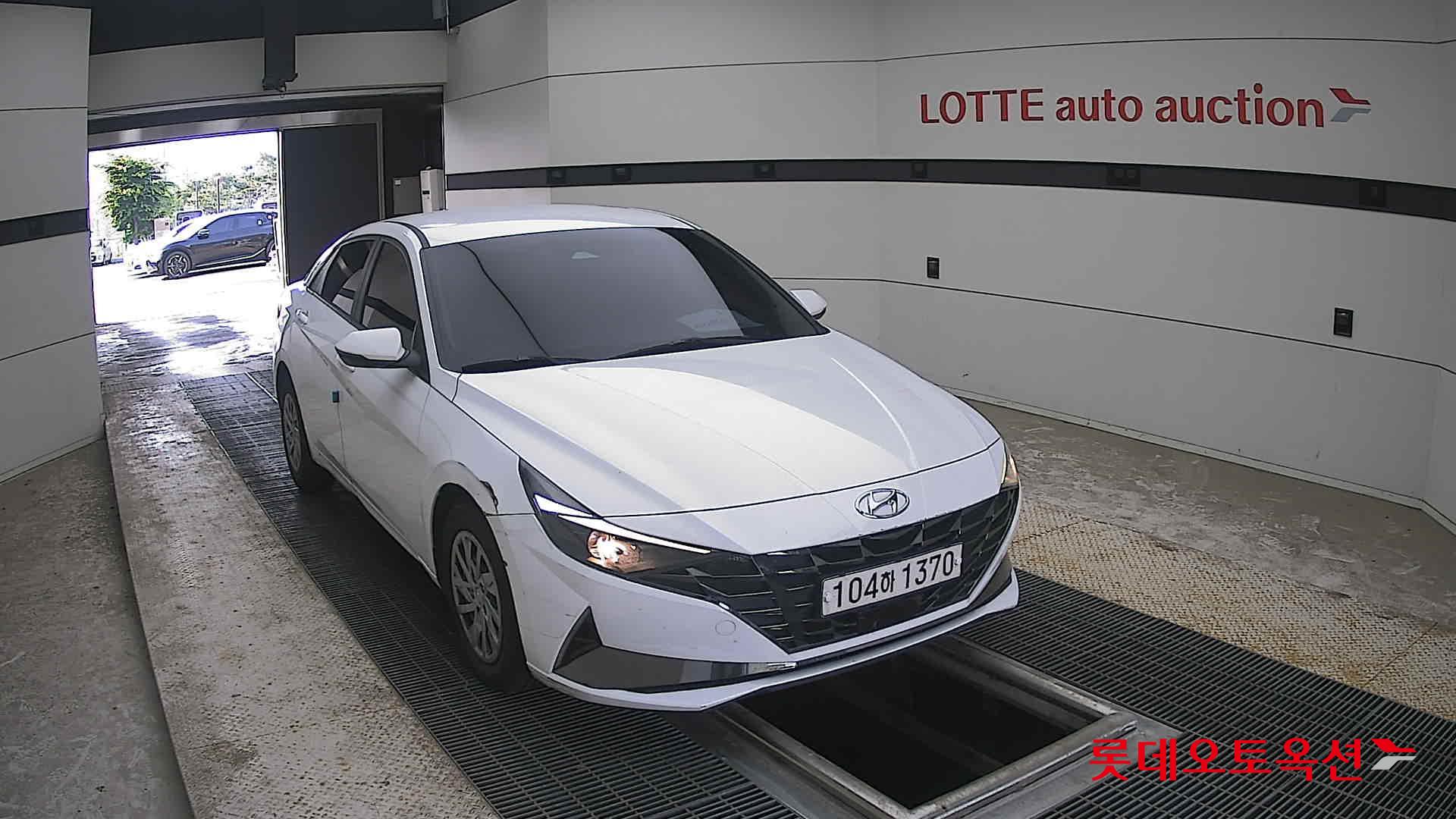 2021 - hyundai avante
