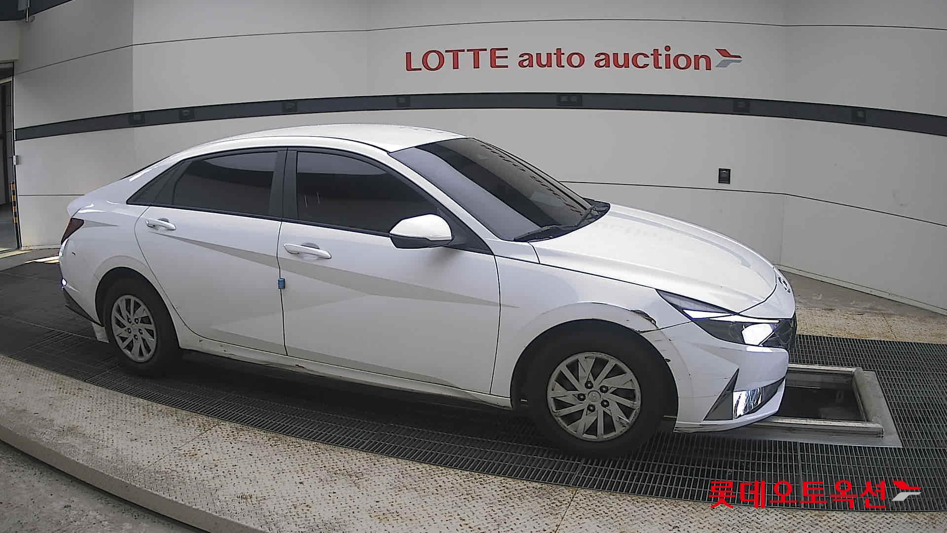 2021 - hyundai avante