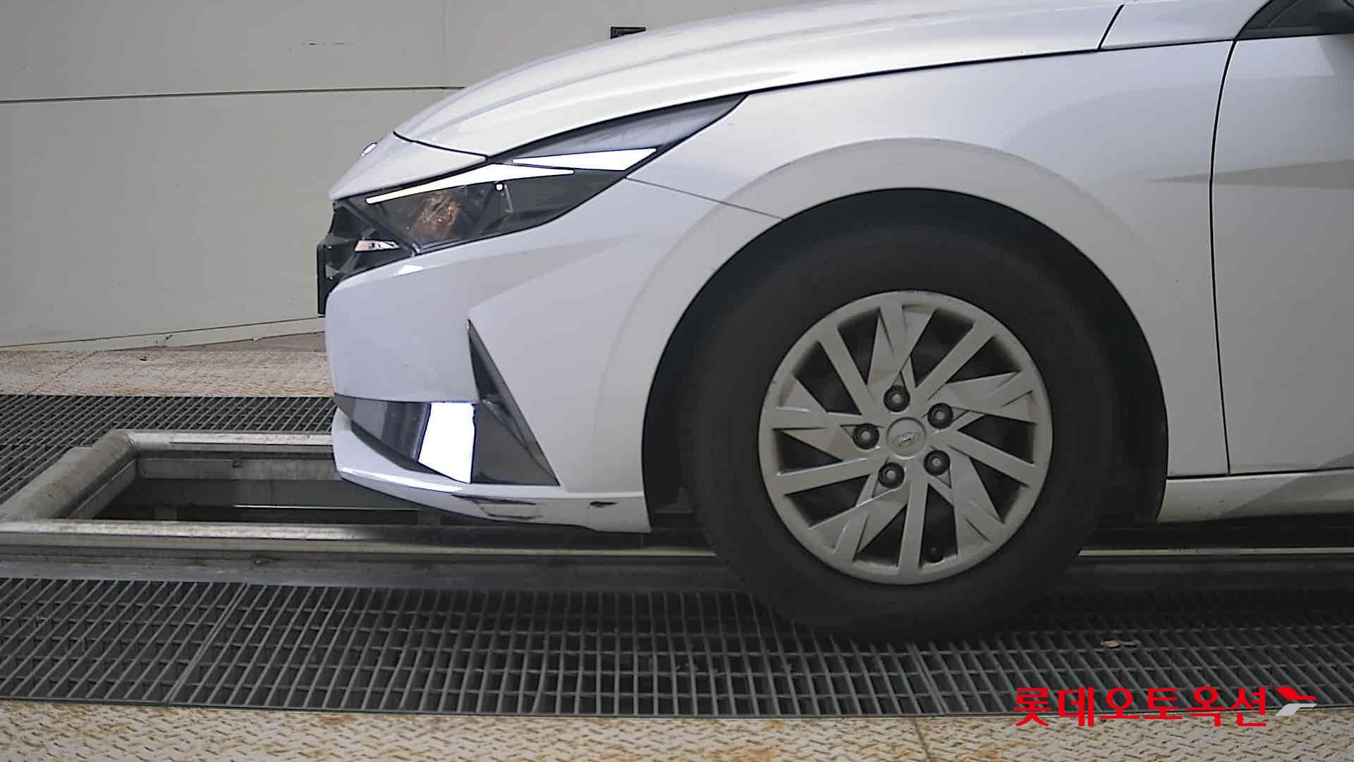 2021 - hyundai avante
