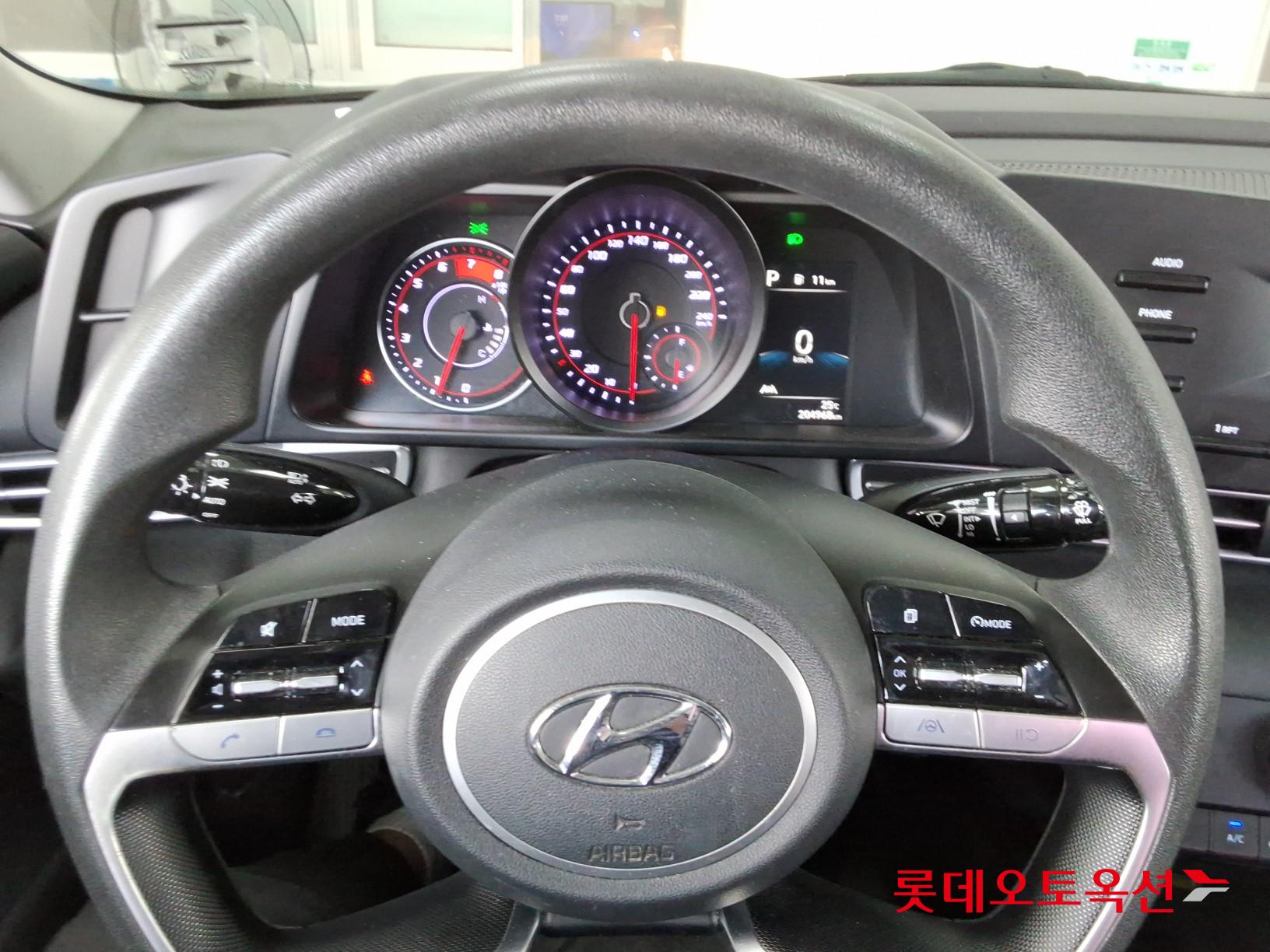 2021 - hyundai avante