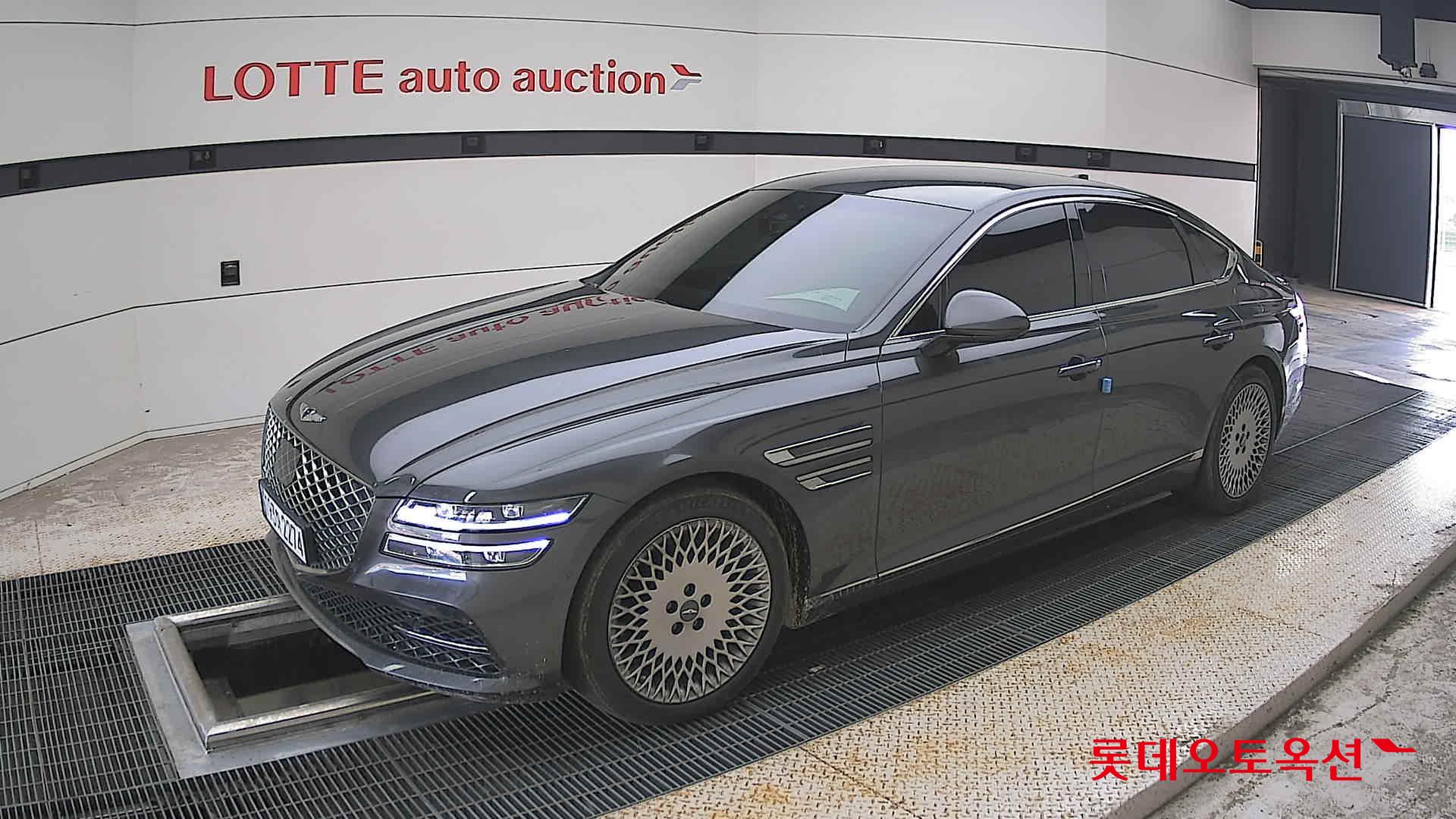 2022 - genesis g80