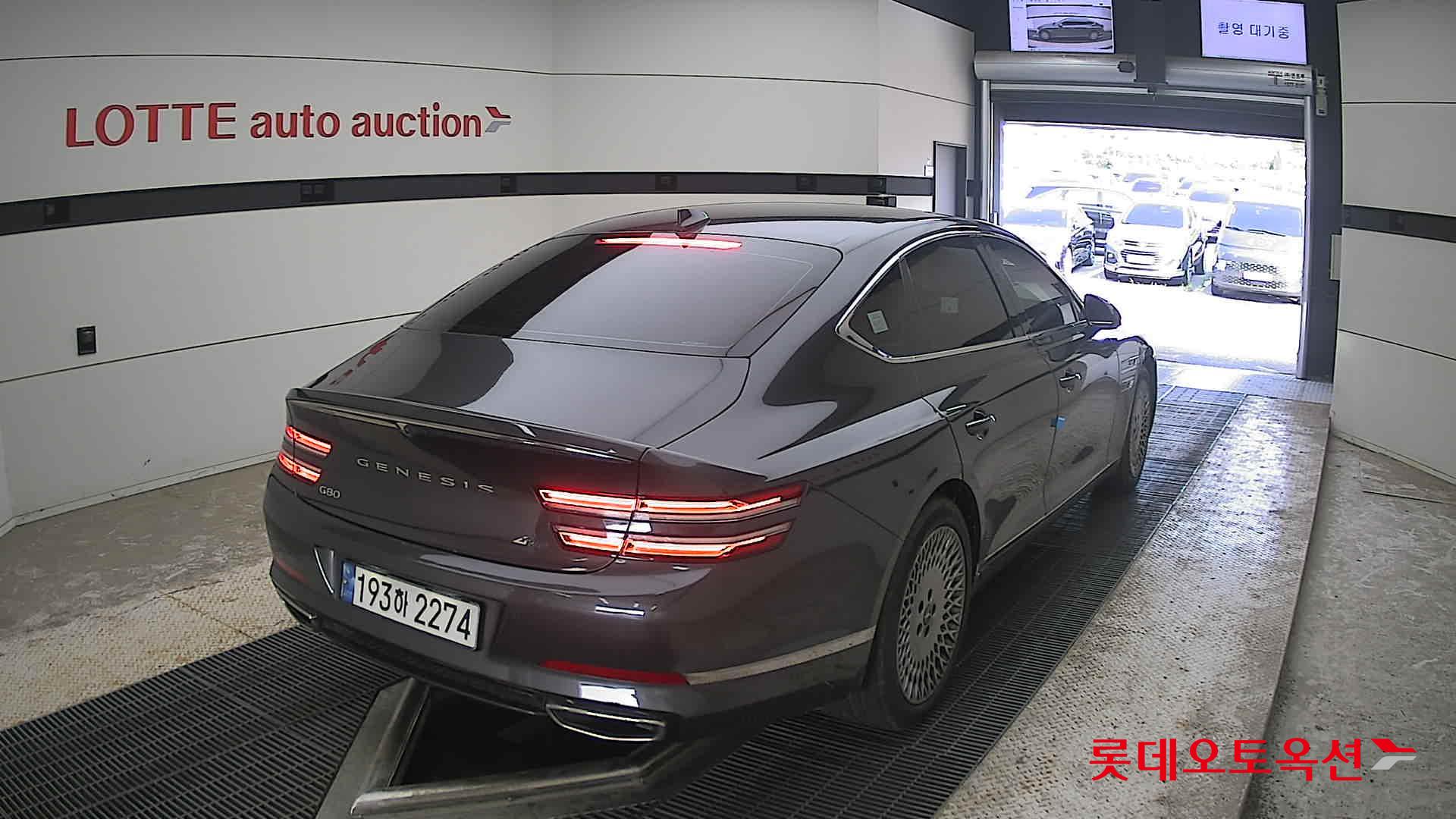 2022 - genesis g80