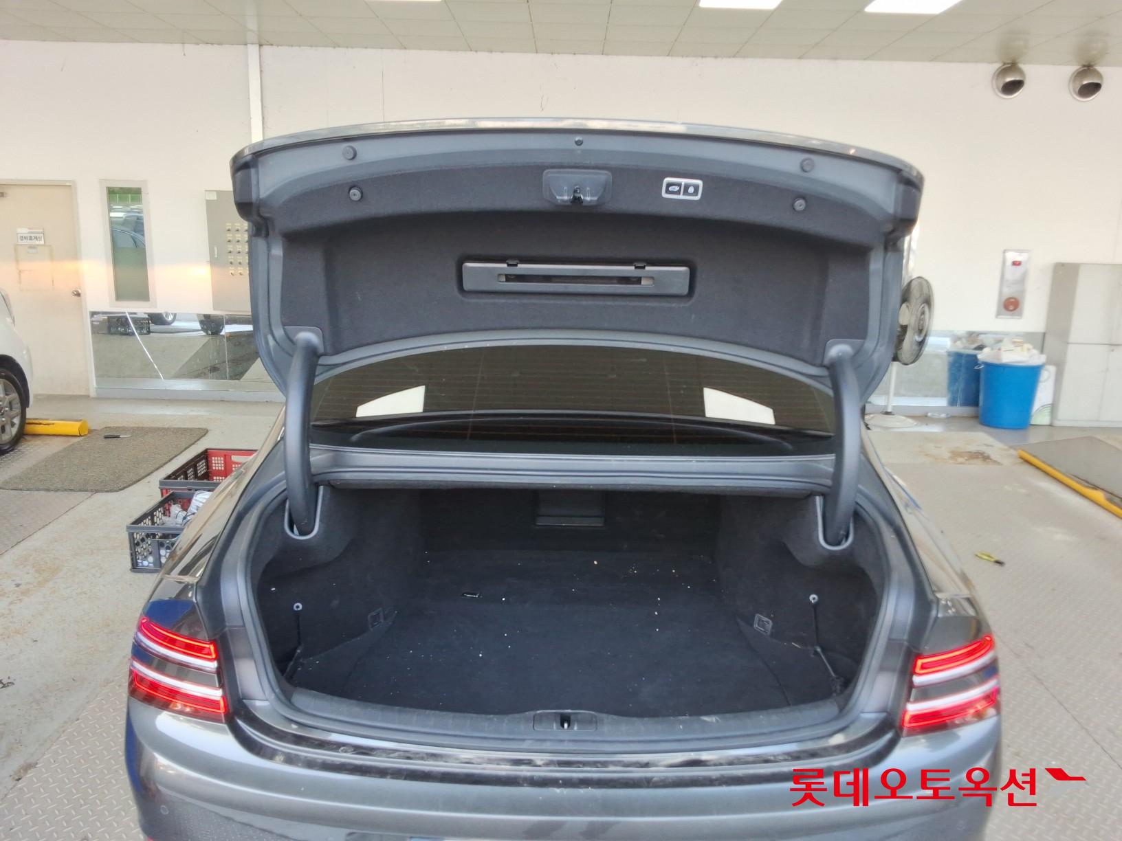 2022 - genesis g80
