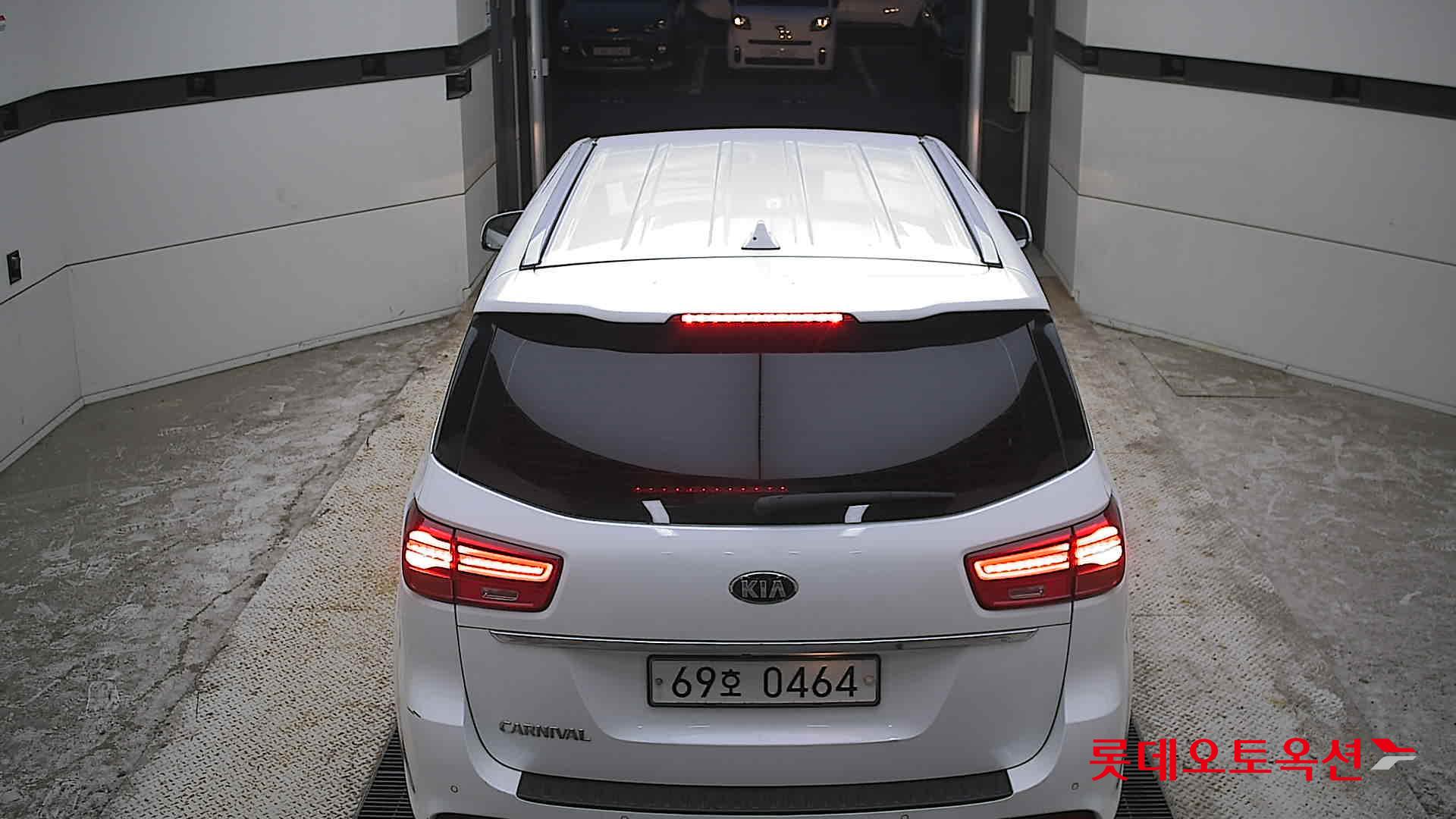 2019 - kia carnival