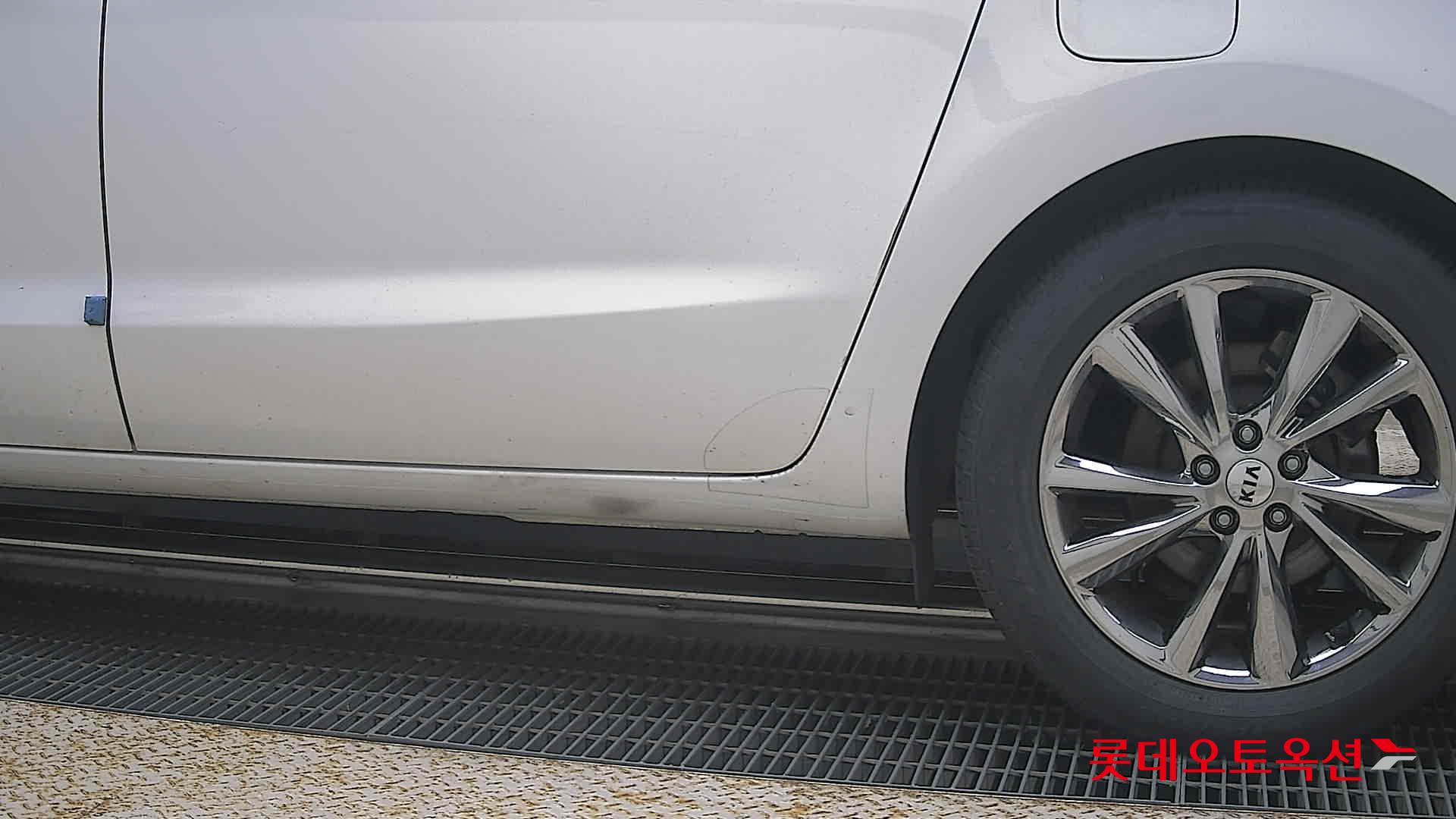 2019 - kia carnival