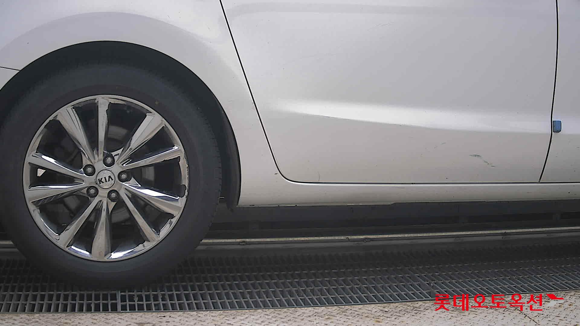 2019 - kia carnival