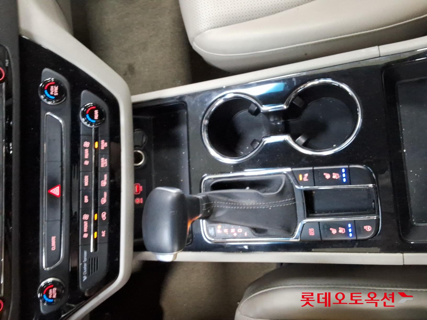 2019 - kia carnival