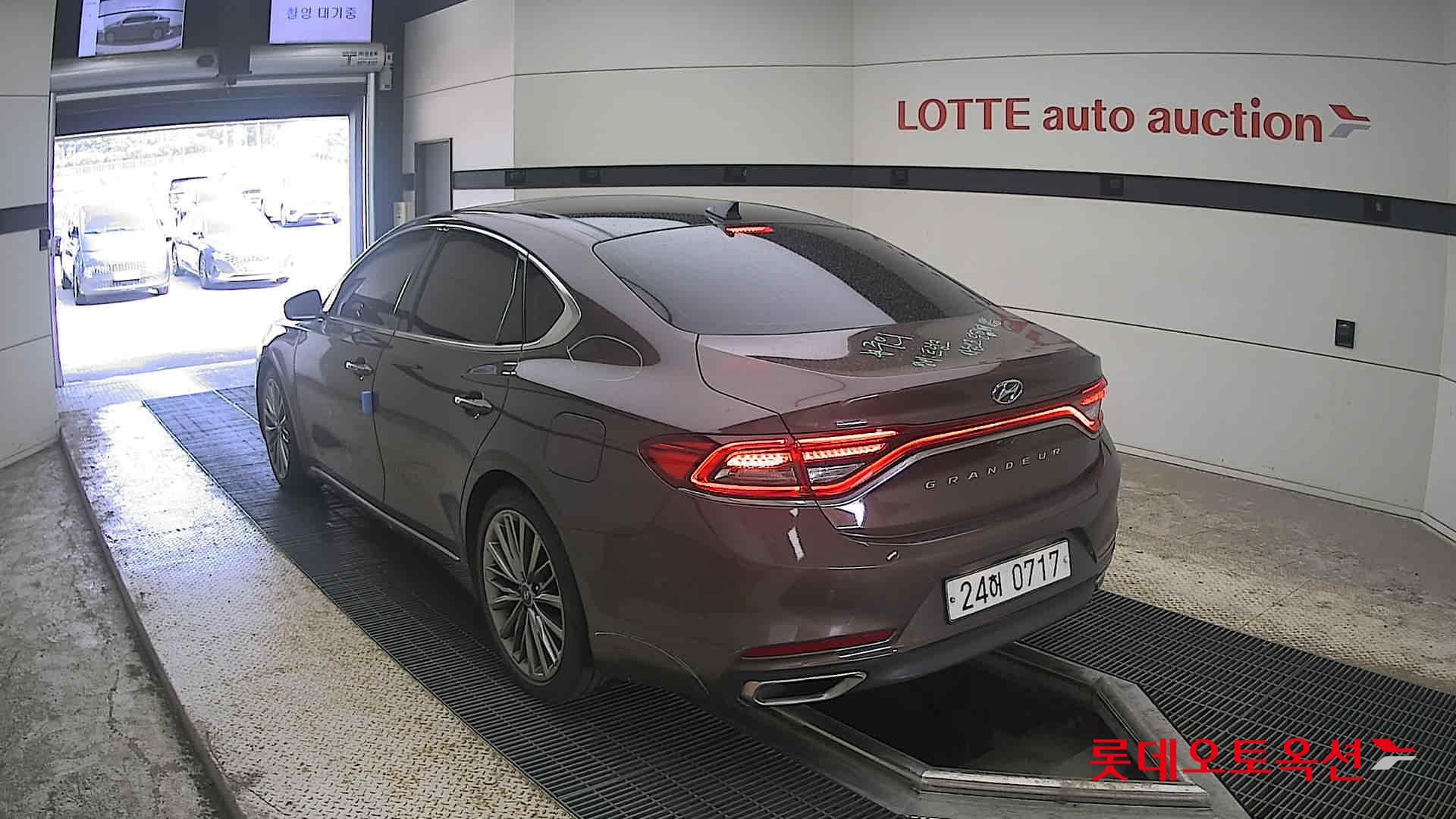 2019 - hyundai grandeur