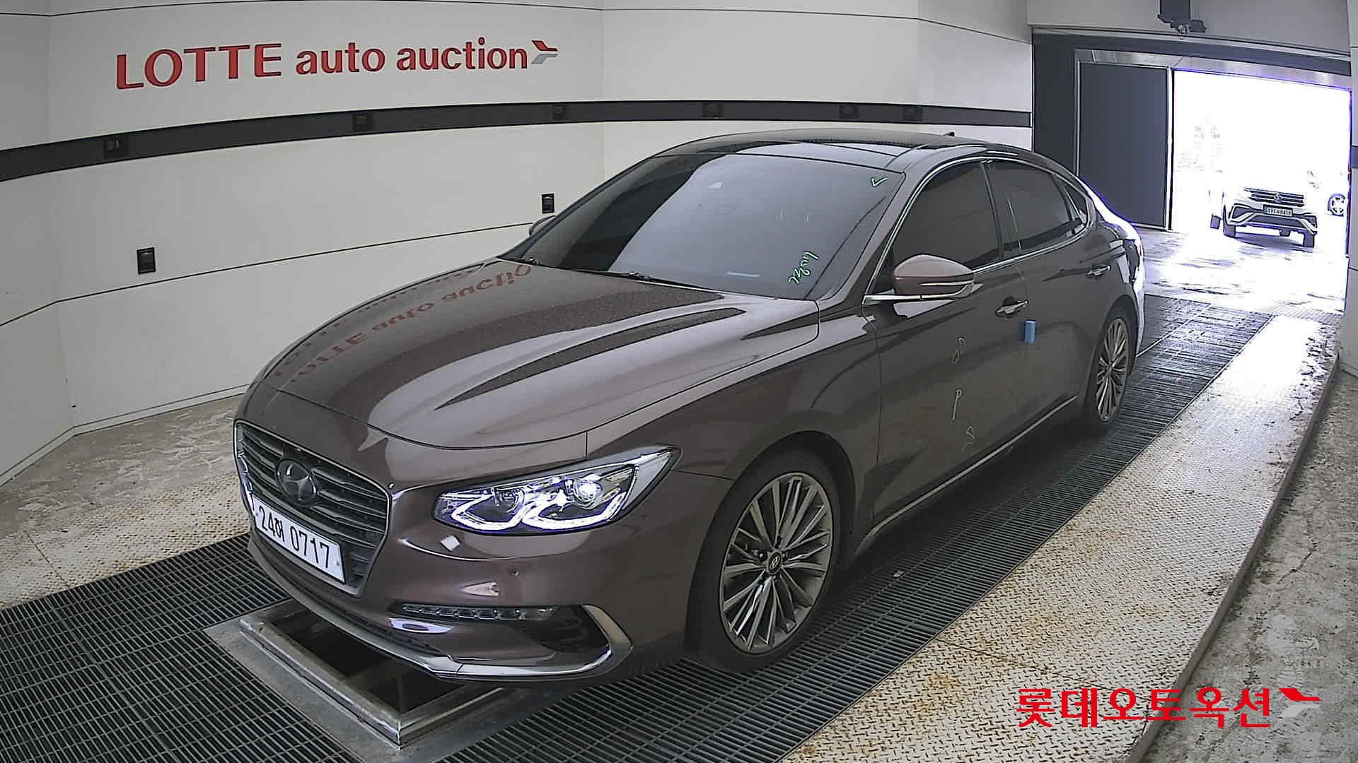 2019 - hyundai grandeur