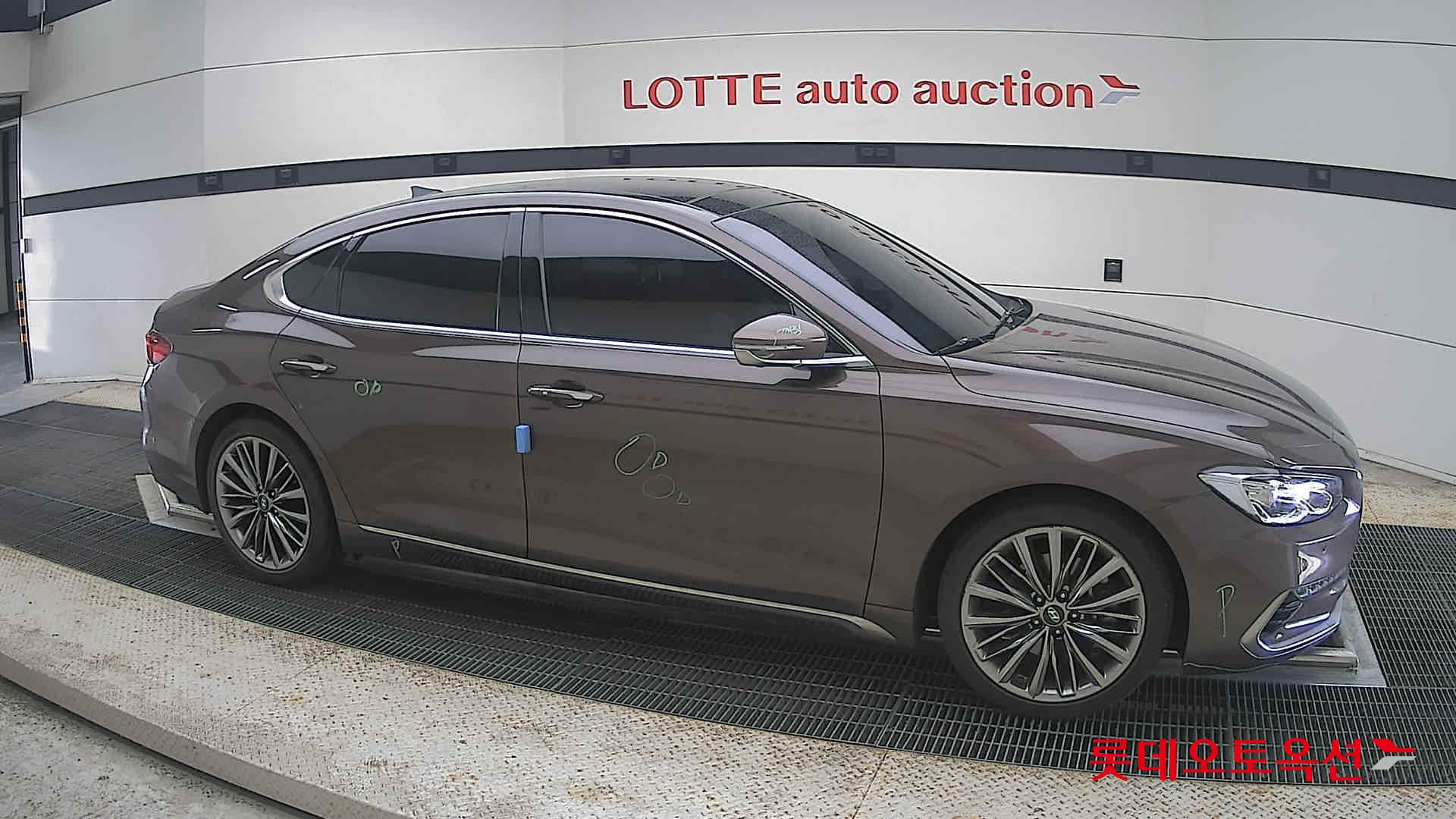 2019 - hyundai grandeur
