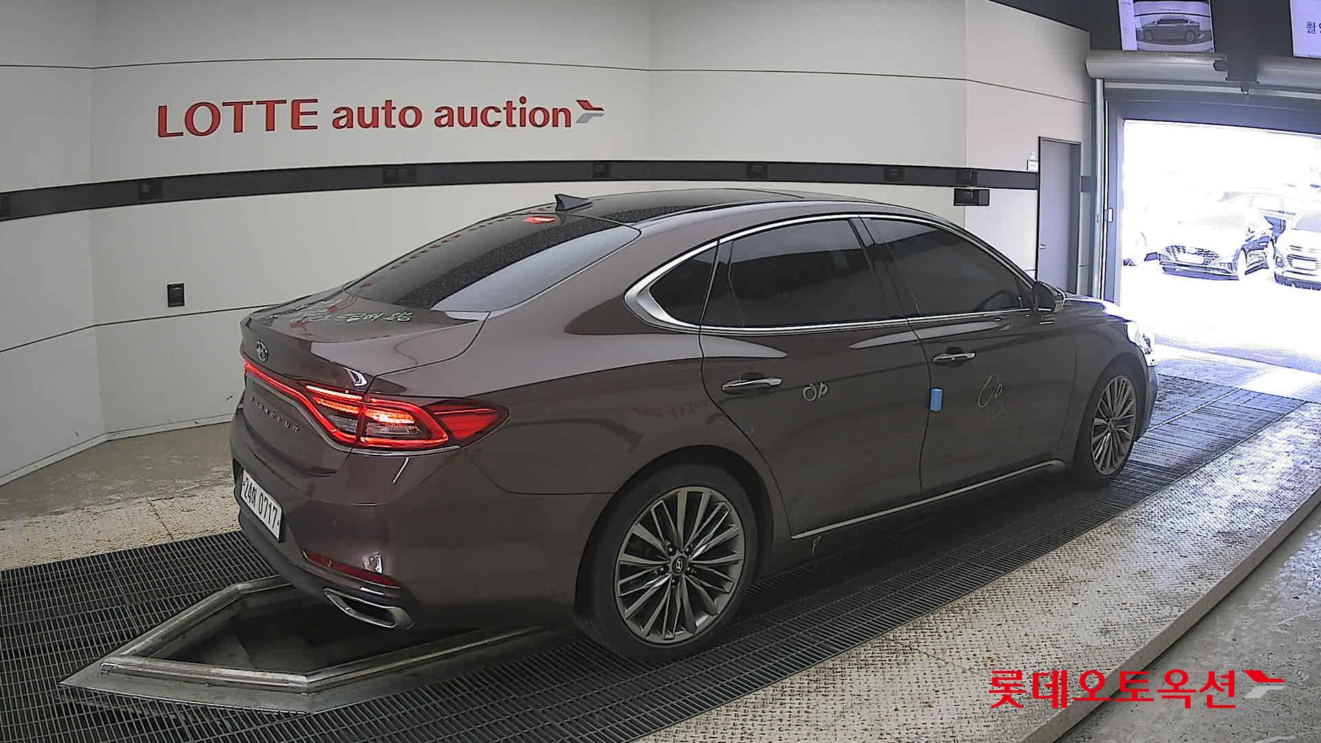 2019 - hyundai grandeur