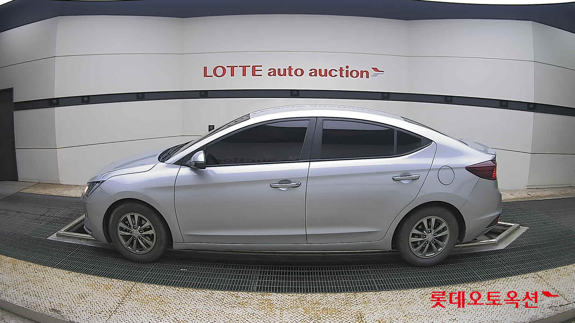 2020 - hyundai avante