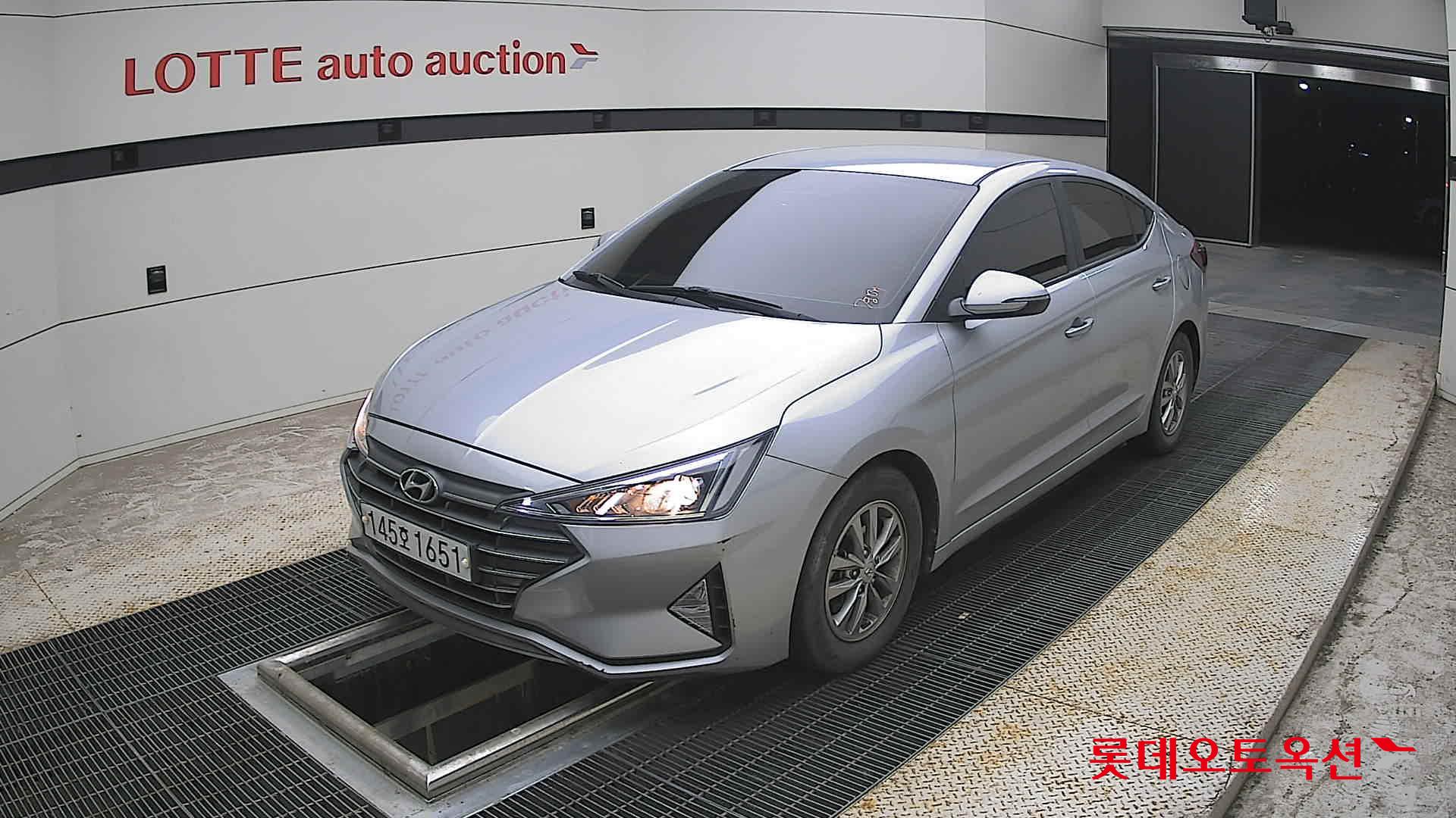 2020 - hyundai avante
