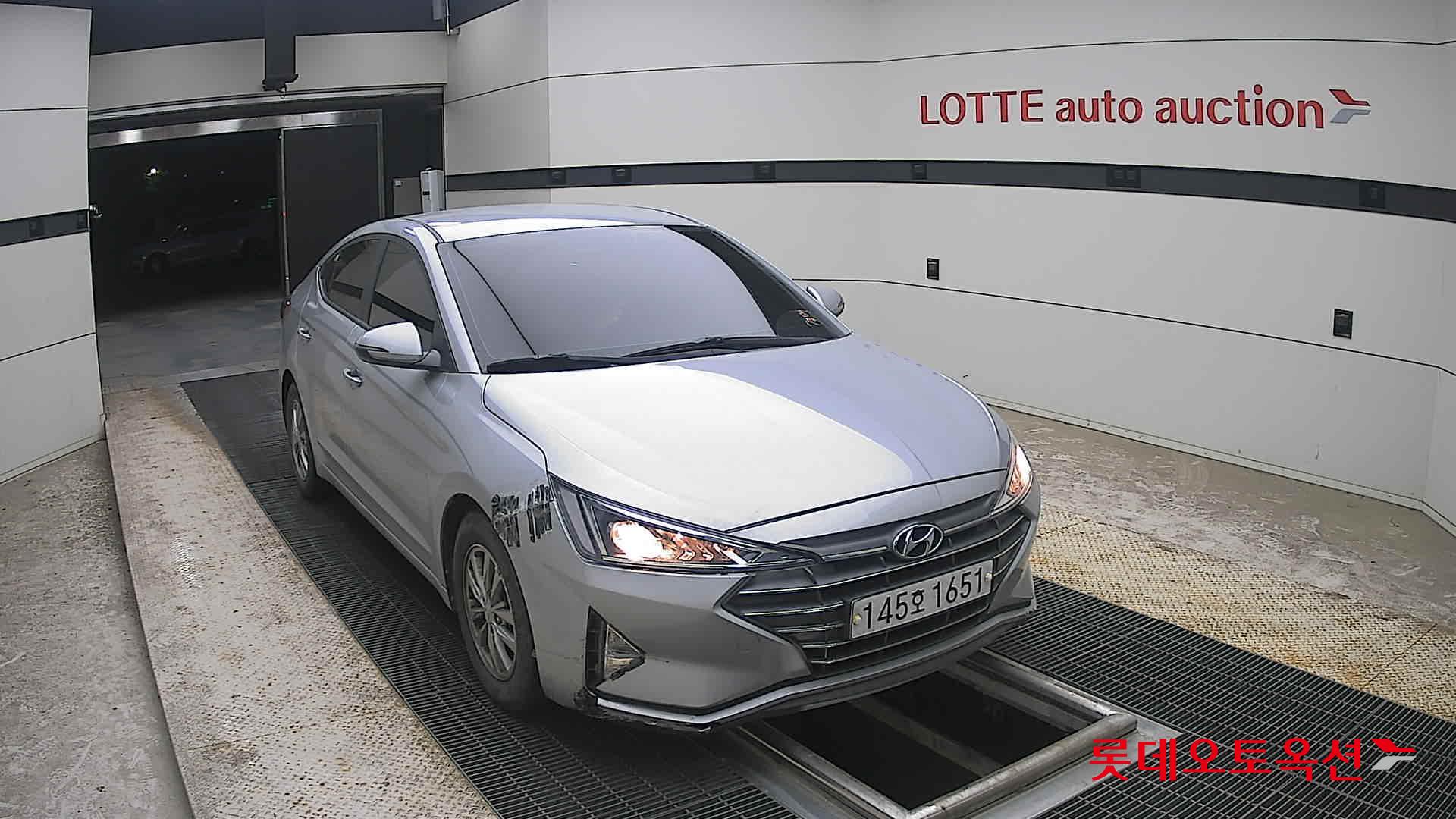 2020 - hyundai avante