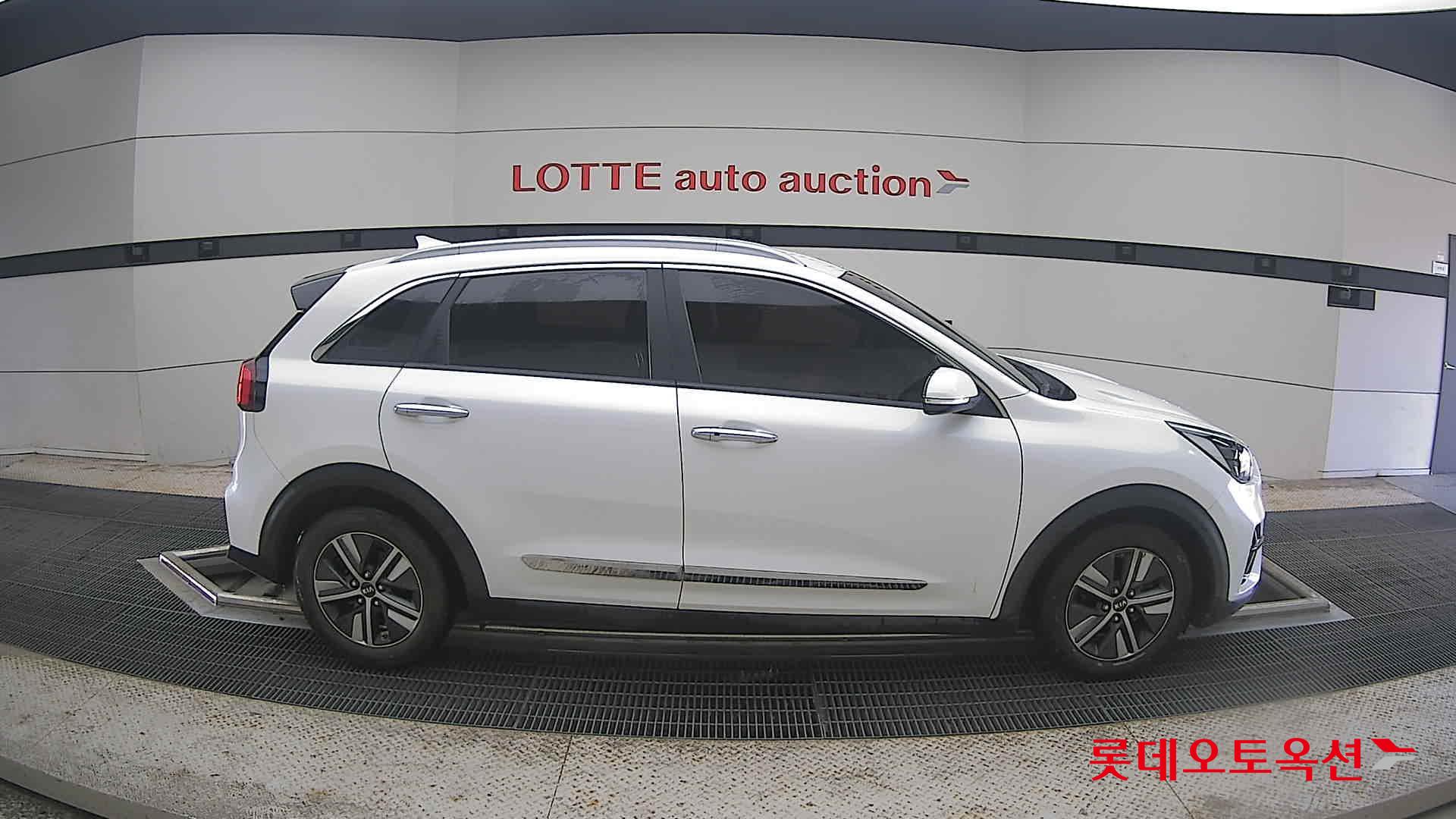 2020 - kia niro