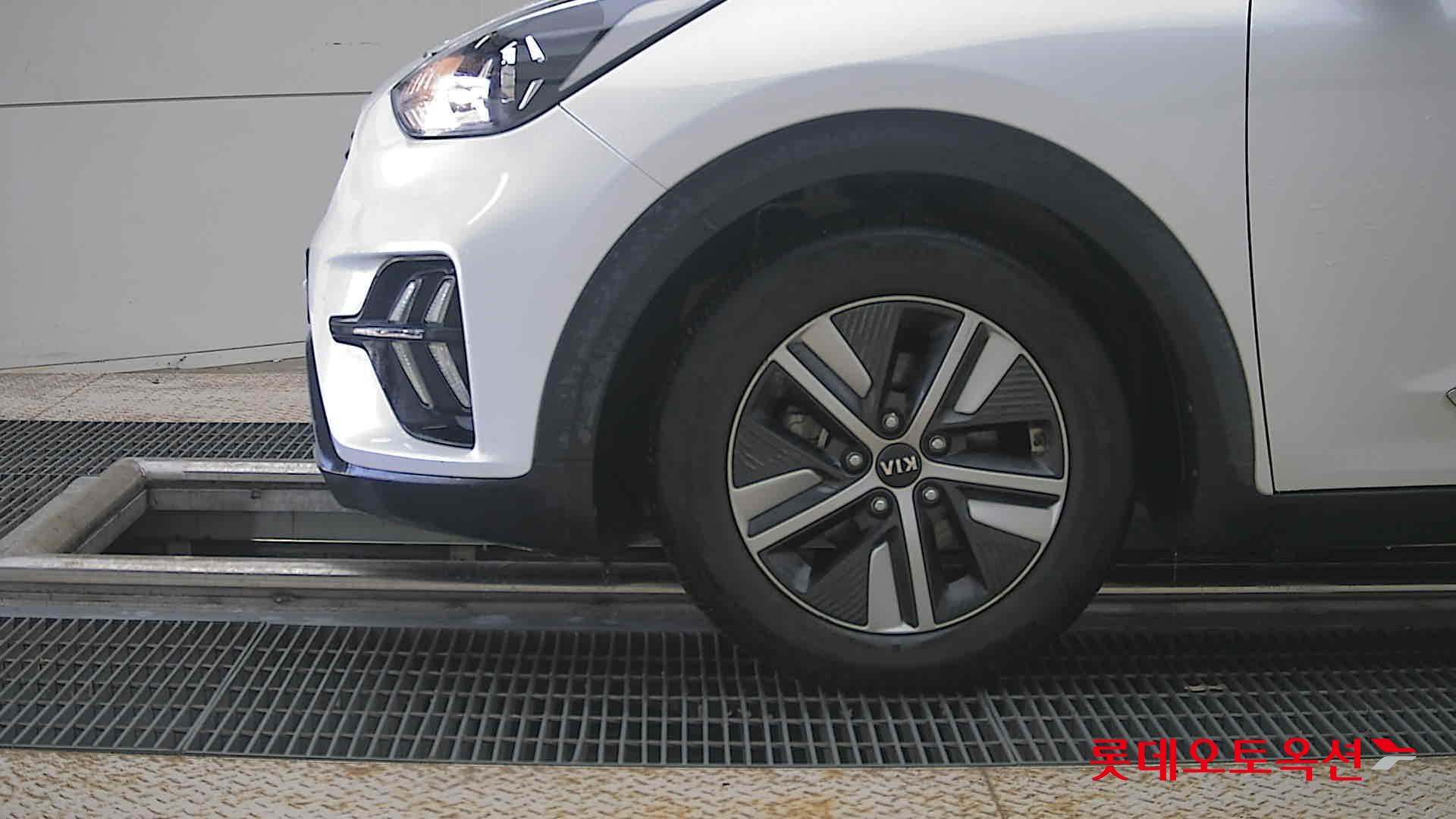 2020 - kia niro