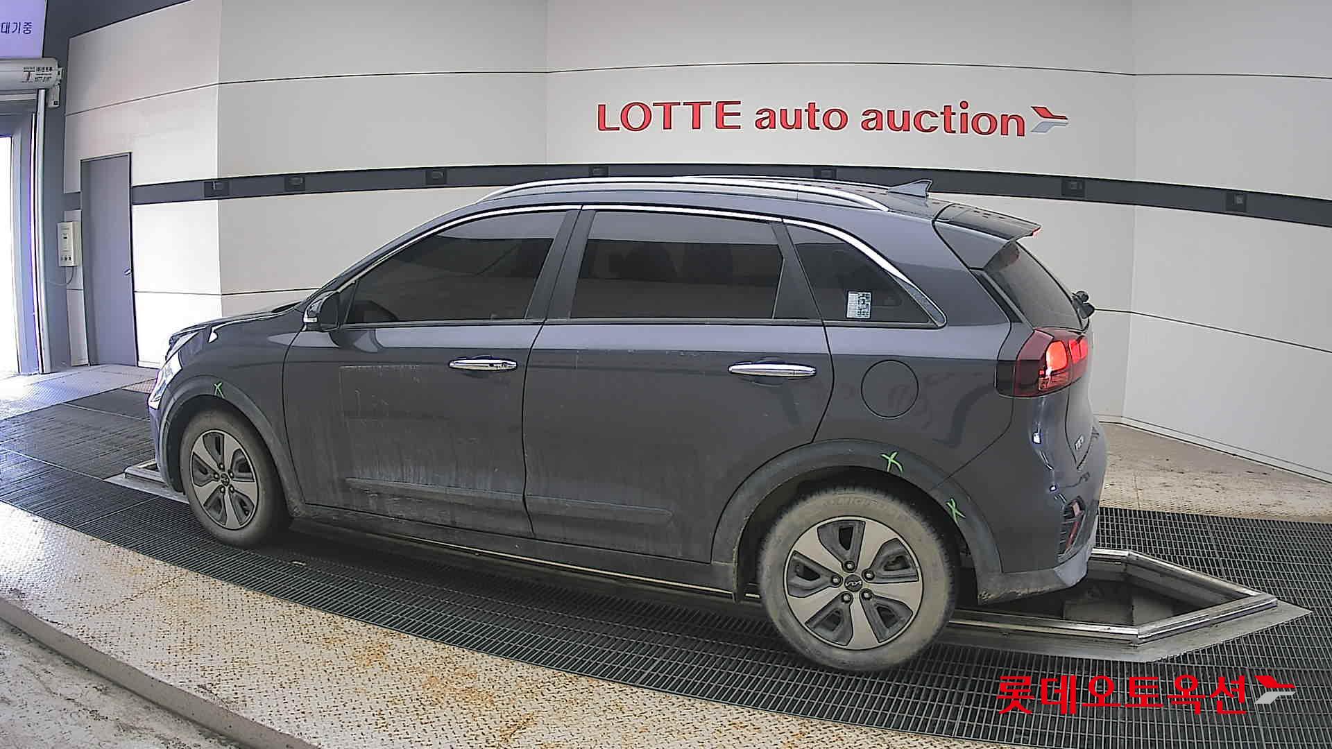 2022 - kia niro