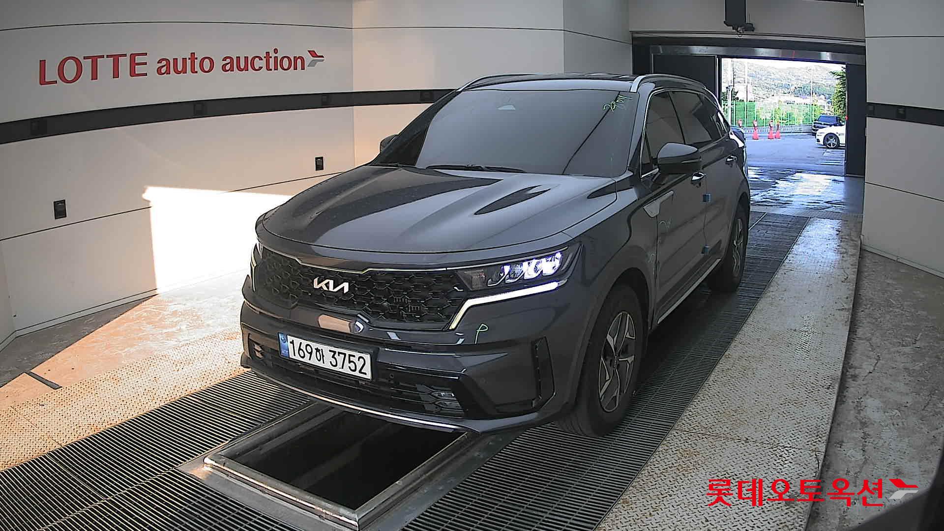 2022 - kia sorento