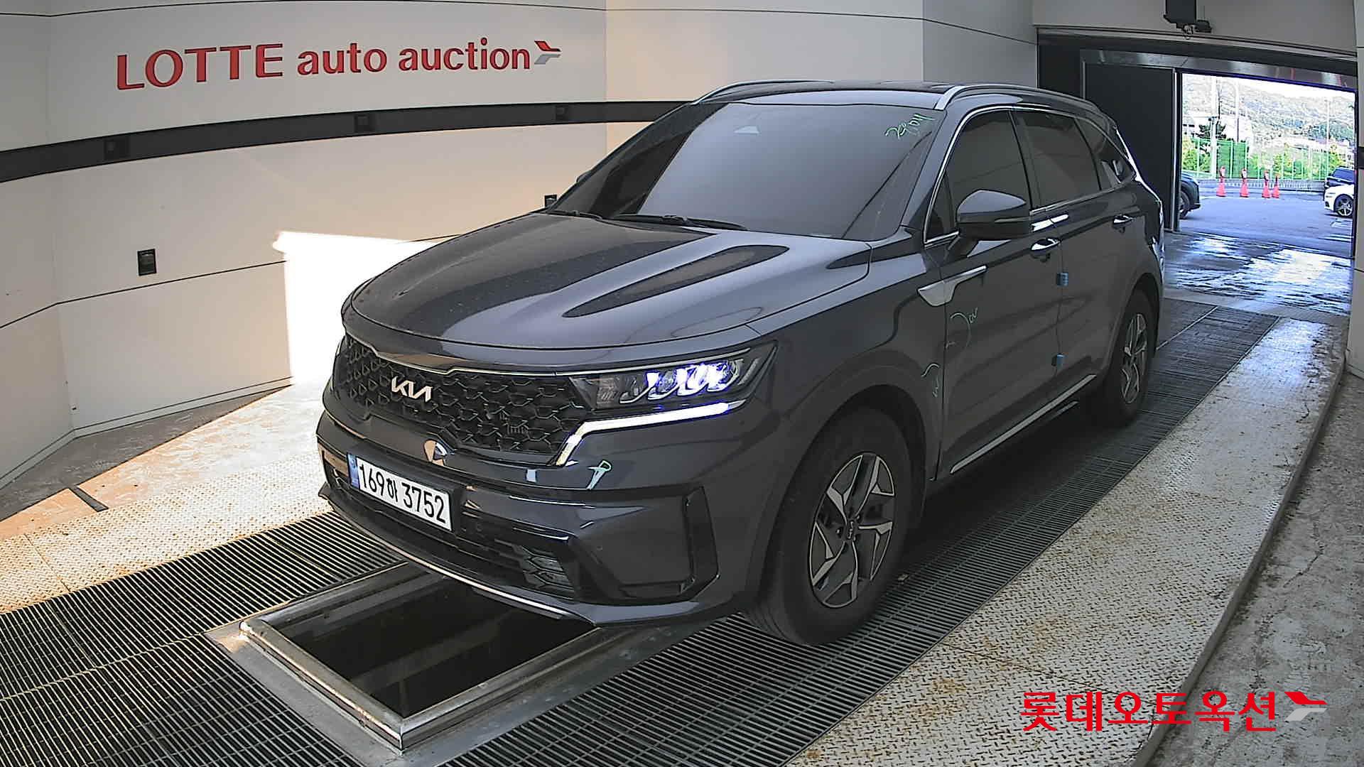 2022 - kia sorento