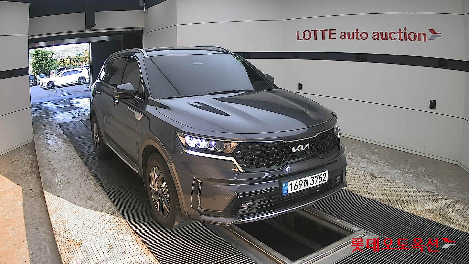 2022 - kia sorento