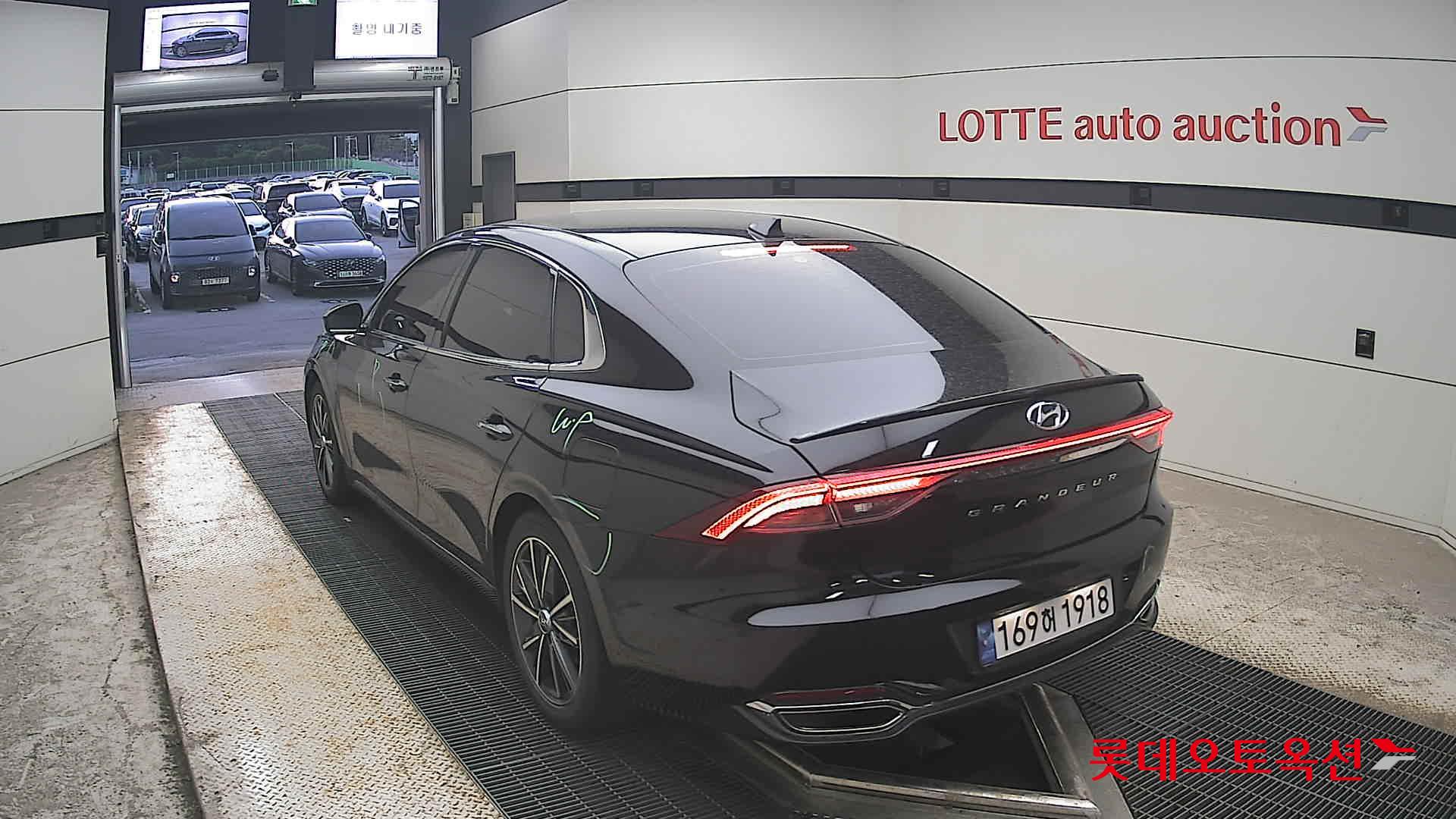 2022 - hyundai grandeur