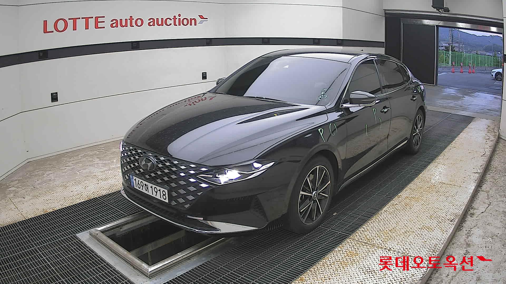 2022 - hyundai grandeur