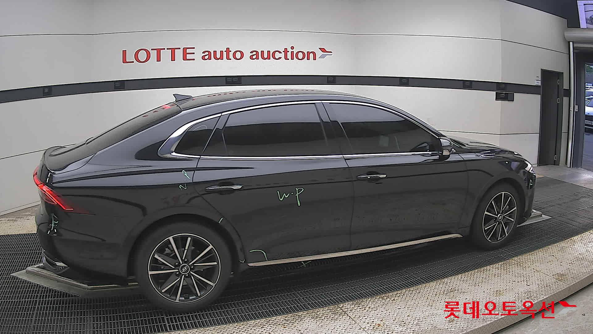 2022 - hyundai grandeur