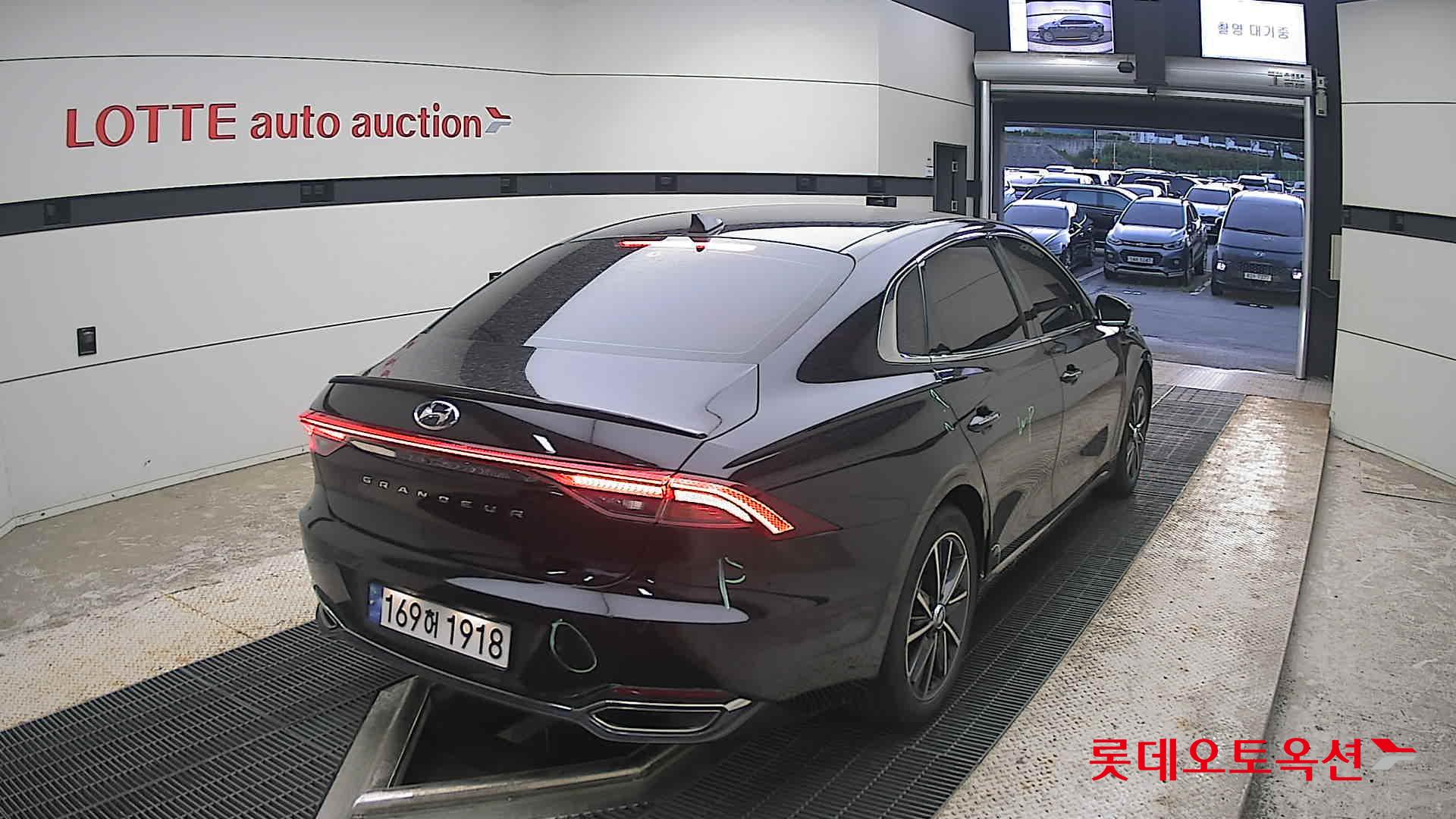 2022 - hyundai grandeur