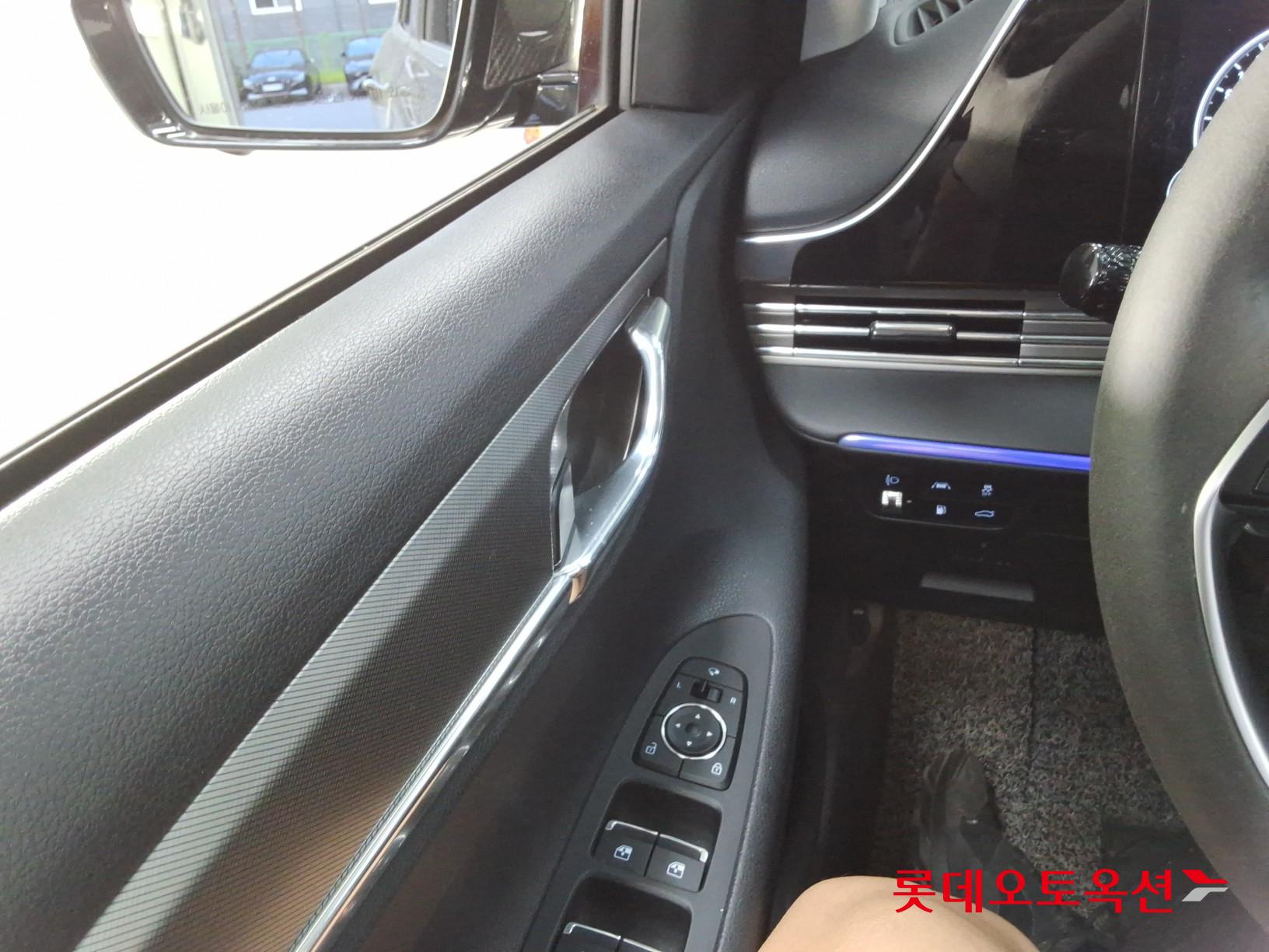 2022 - hyundai grandeur