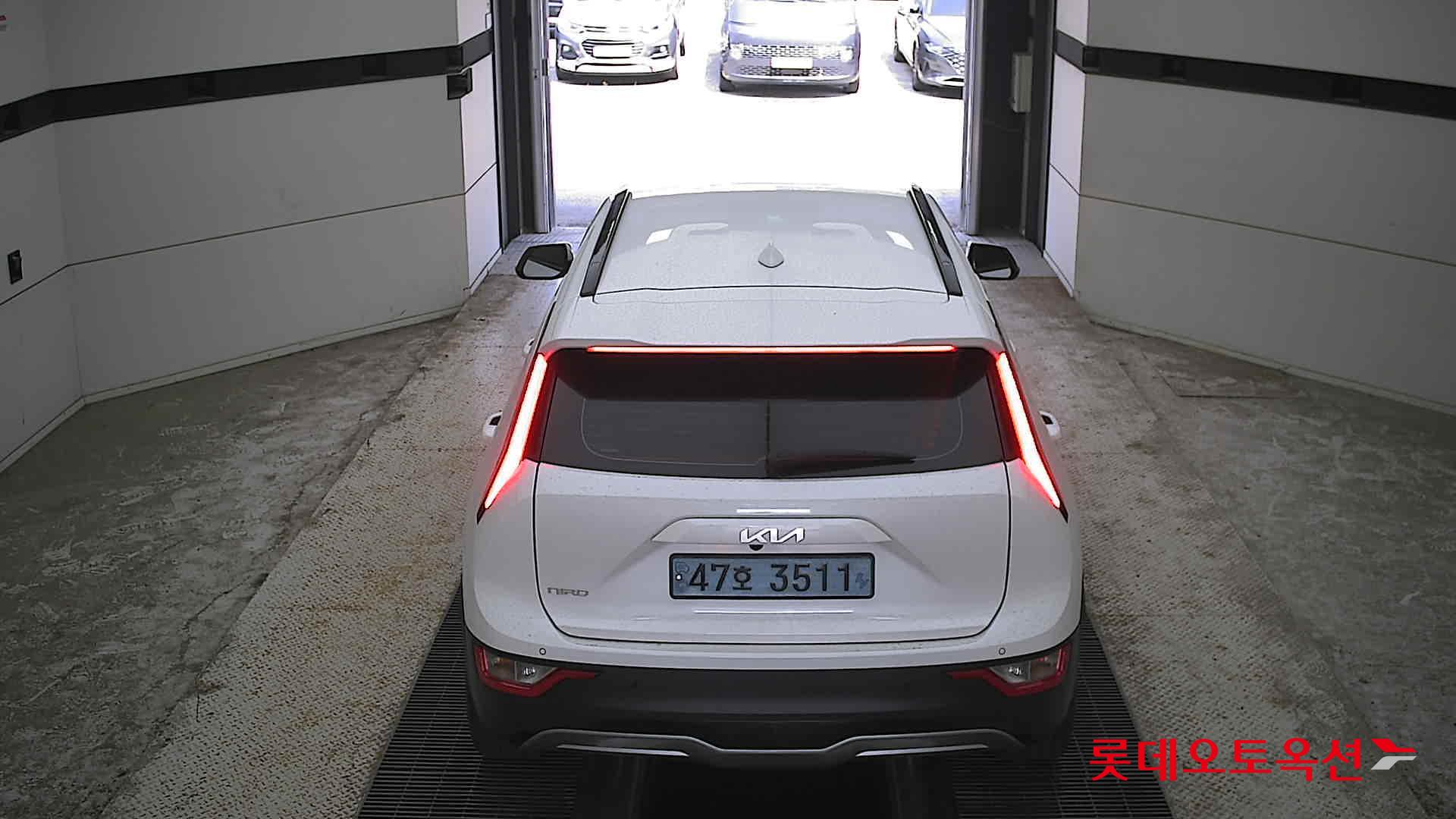 2023 - kia niro